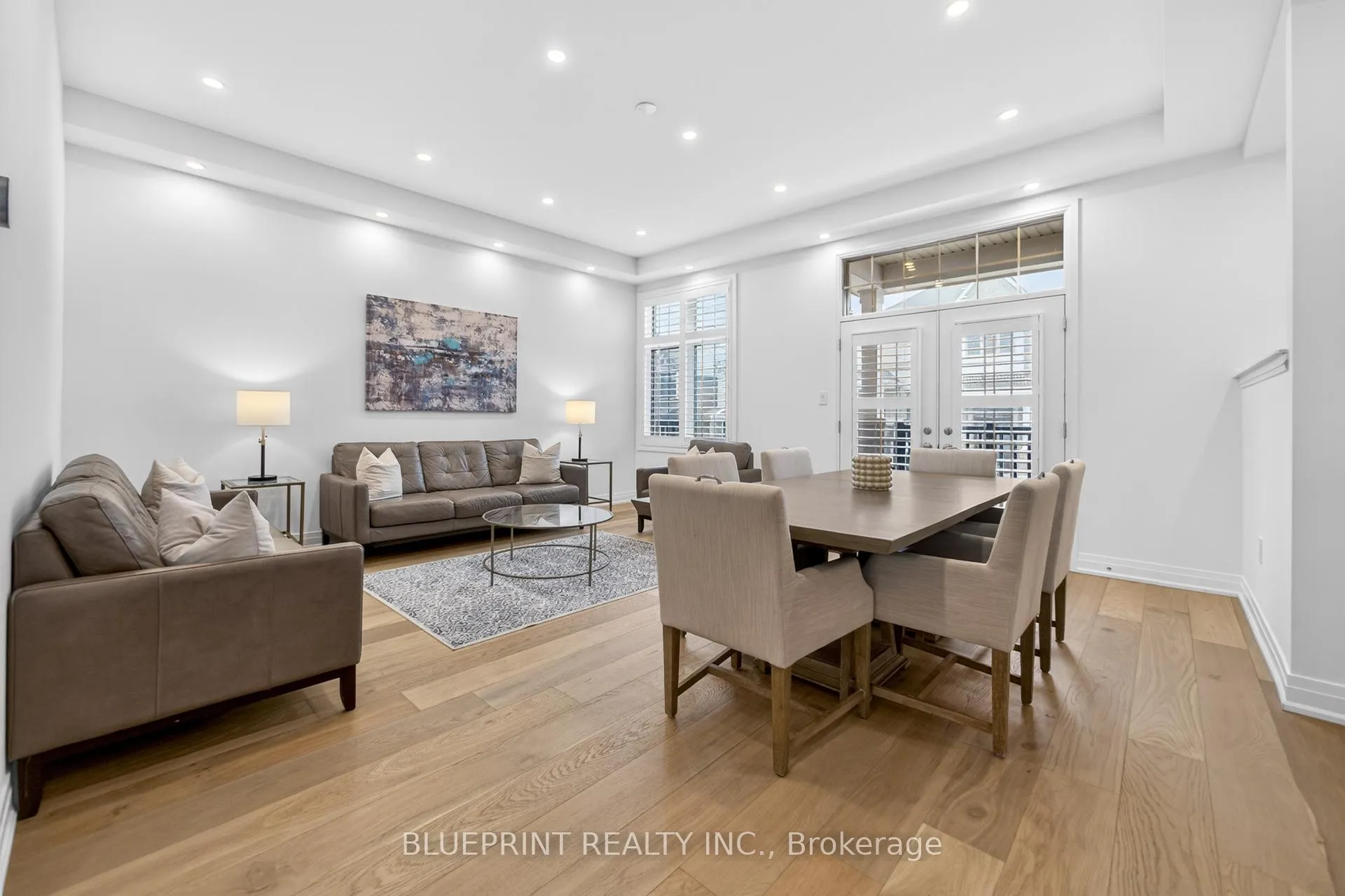 Photo 8 of 3154 Travertine Drive, Oakville, Northwest — HOMEH