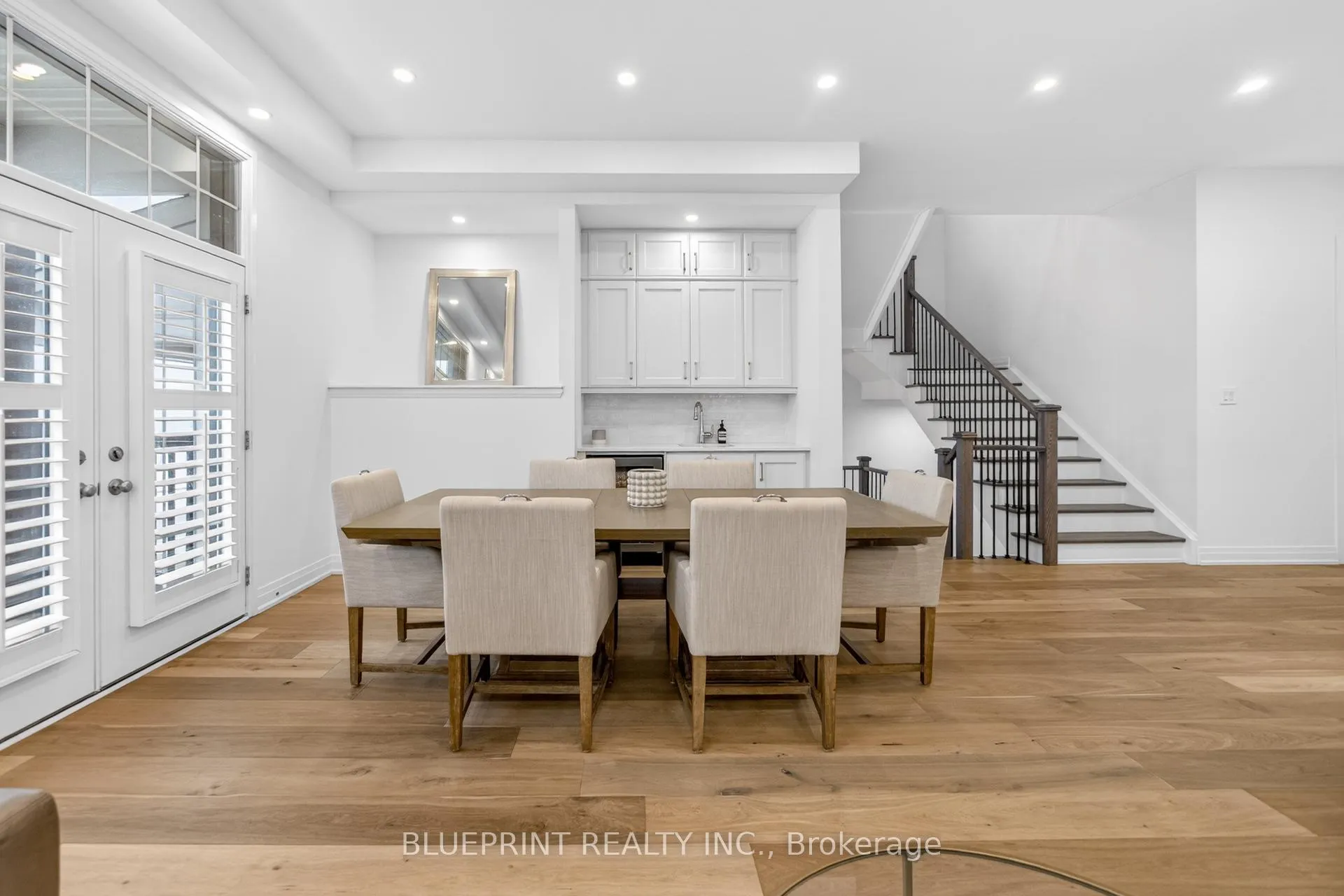 Photo 11 of 3154 Travertine Drive, Oakville, Northwest — HOMEH