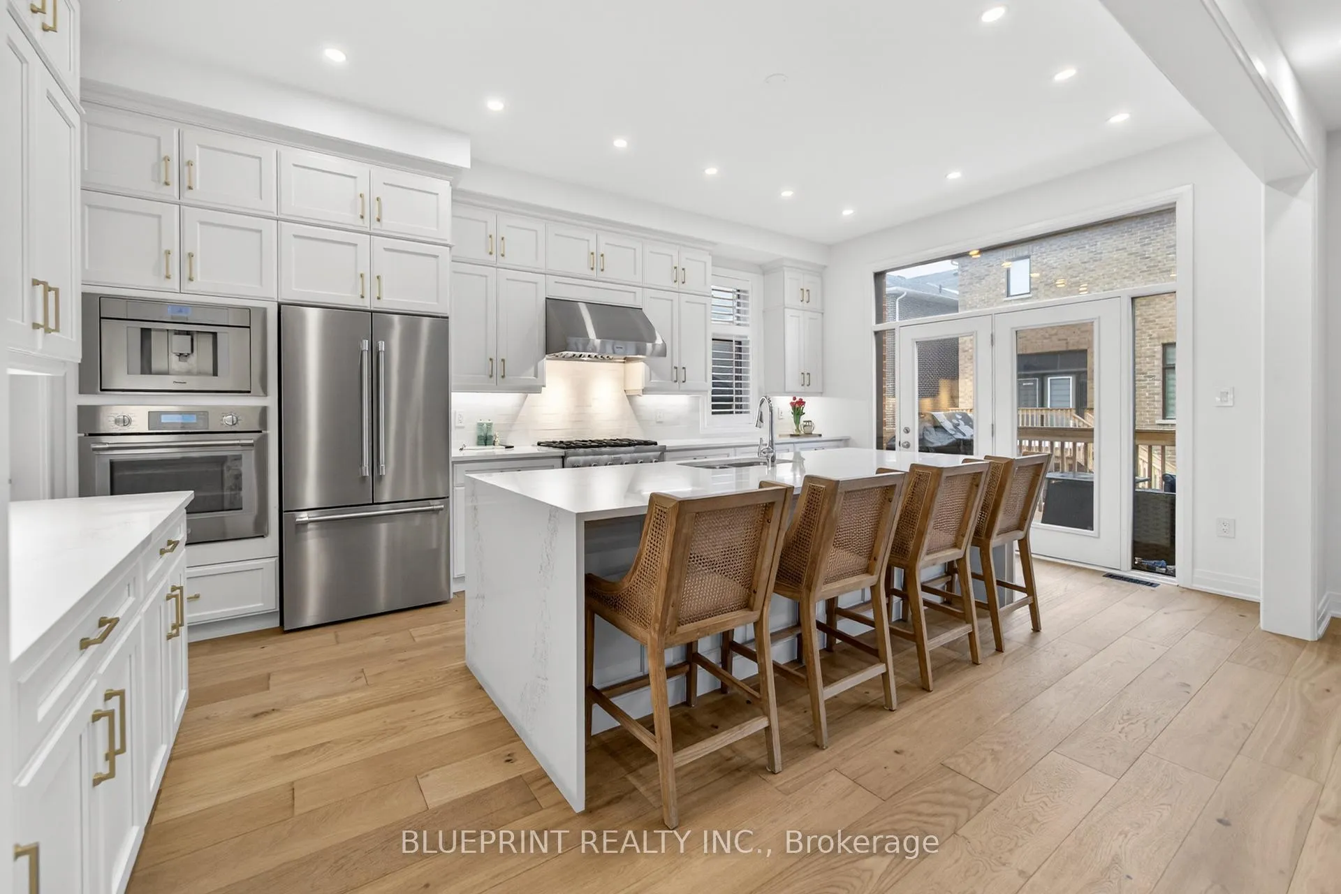 Photo 25 of 3154 Travertine Drive, Oakville, Northwest — HOMEH