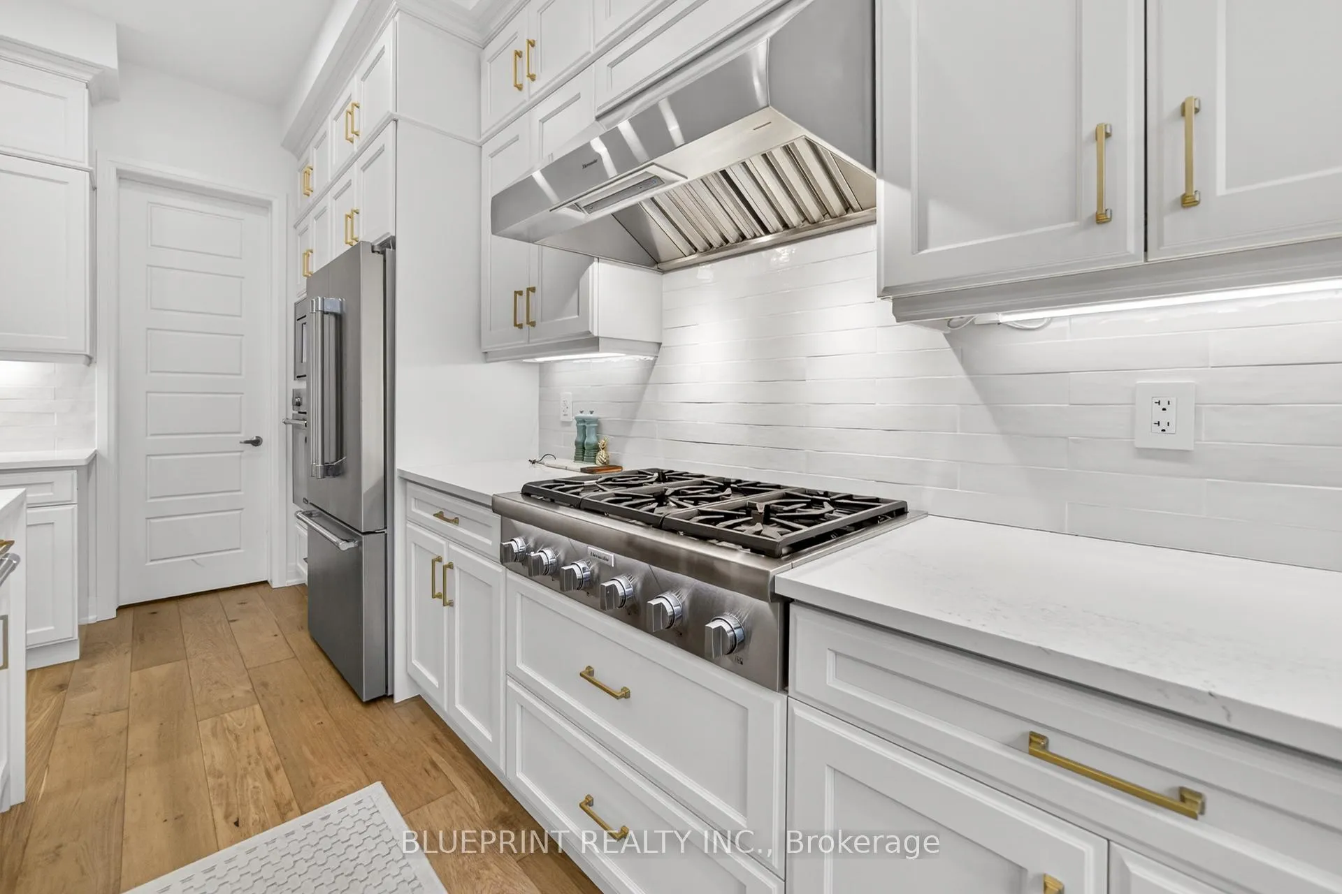 Photo 26 of 3154 Travertine Drive, Oakville, Northwest — HOMEH