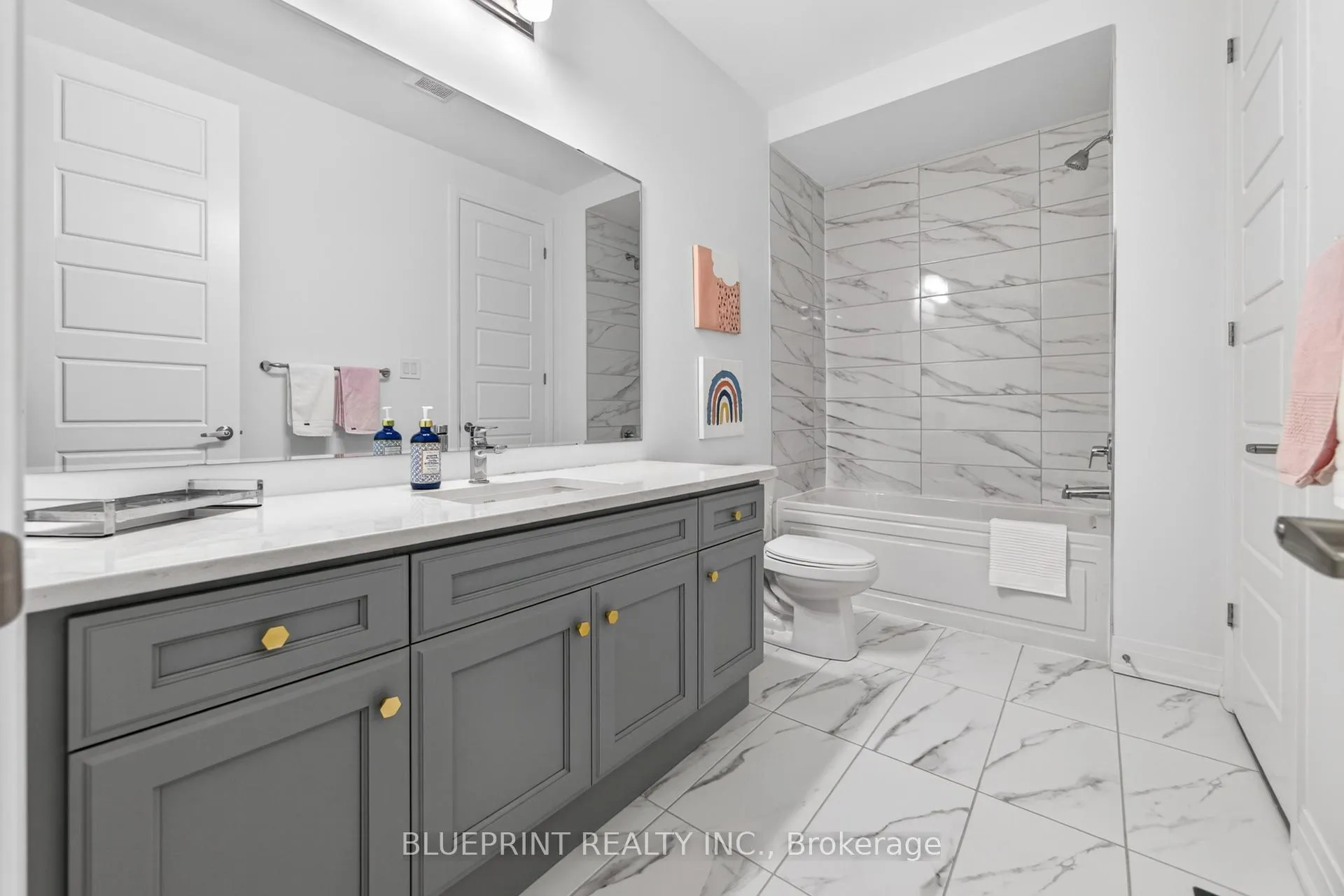 Photo 36 of 3154 Travertine Drive, Oakville, Northwest — HOMEH