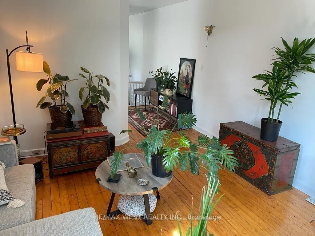 Photo 6 of Unit #2, 180 Bain Avenue, Toronto, North Riverdale — HOMEH