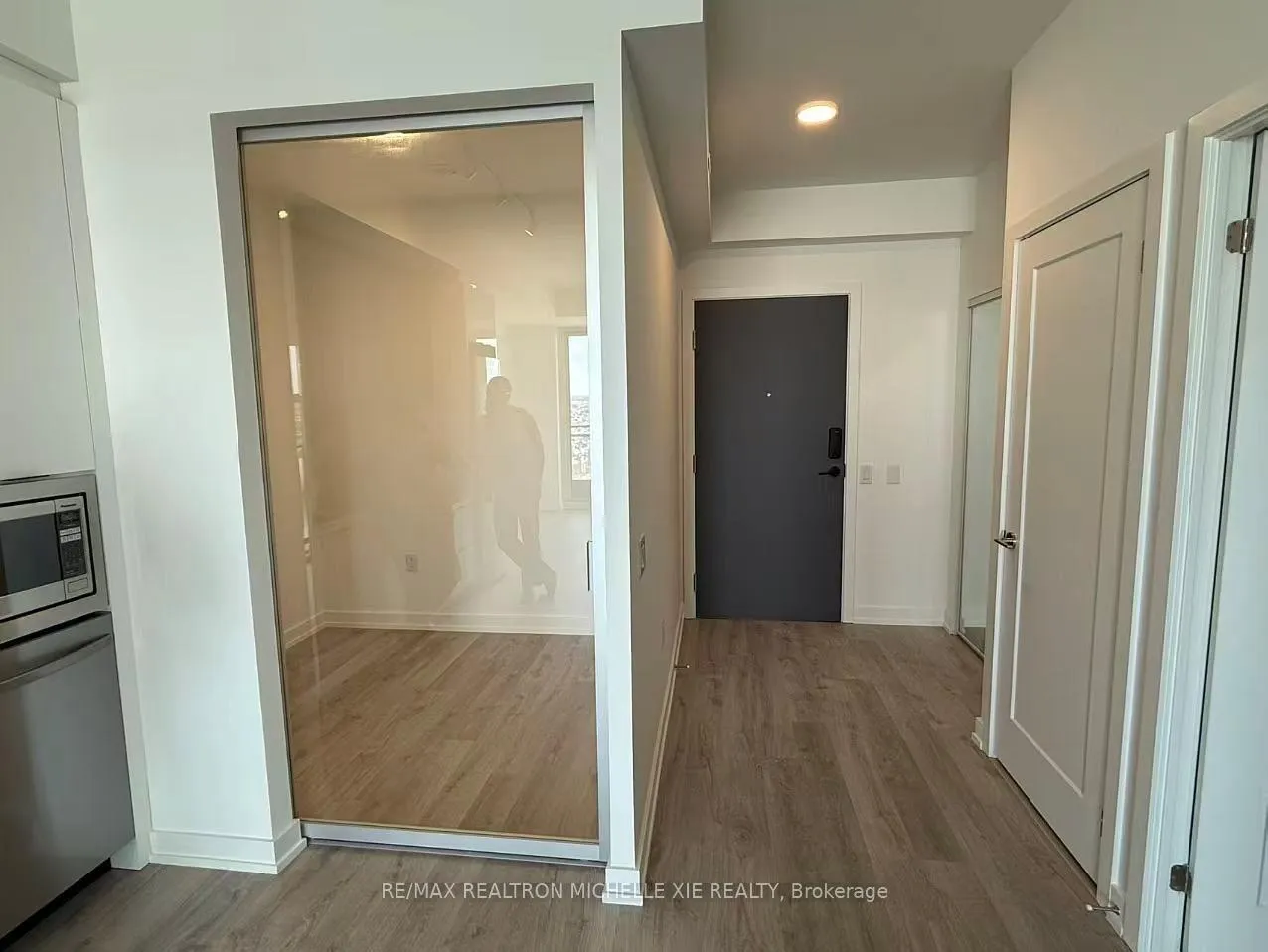 Photo 4 of Unit 1707A, 9763 Markham Road, Markham, Greensborough — HOMEH
