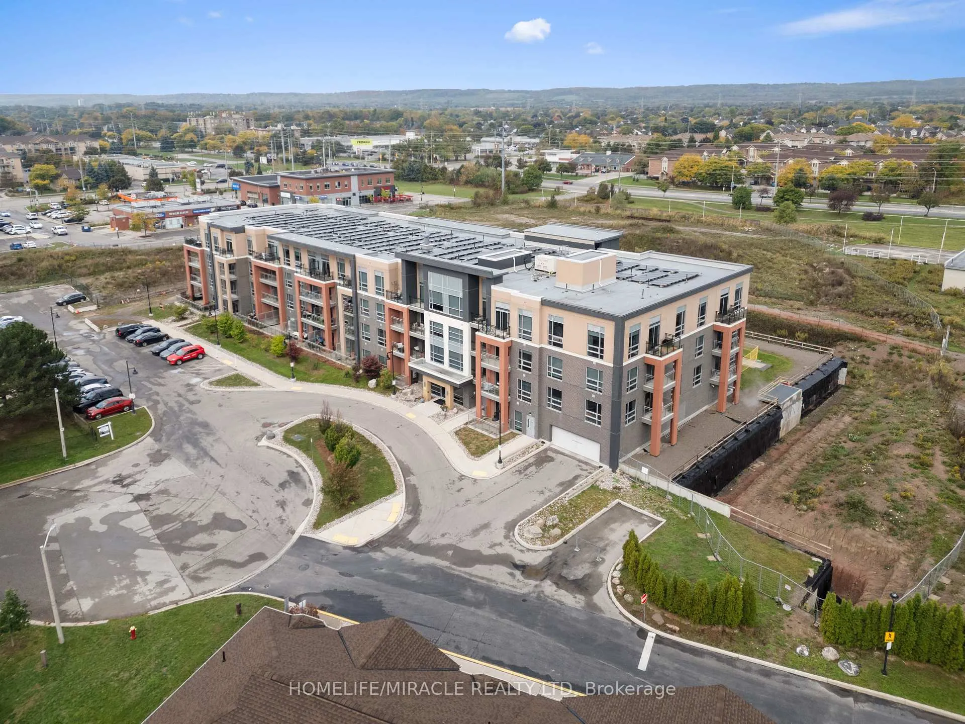 Photo 1 of Unit 222, 4040 Upper Middle Road, Burlington, Tansley — HOMEH