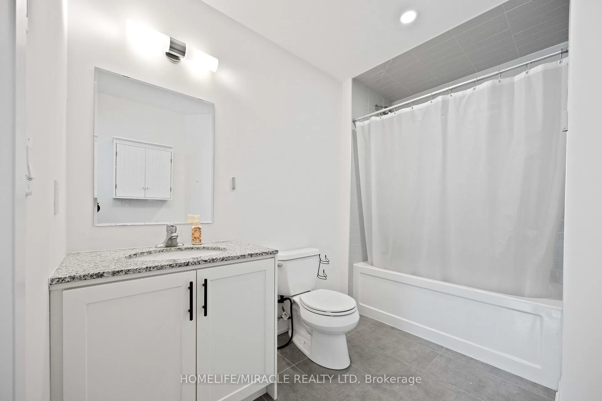 Photo 35 of Unit 222, 4040 Upper Middle Road, Burlington, Tansley — HOMEH