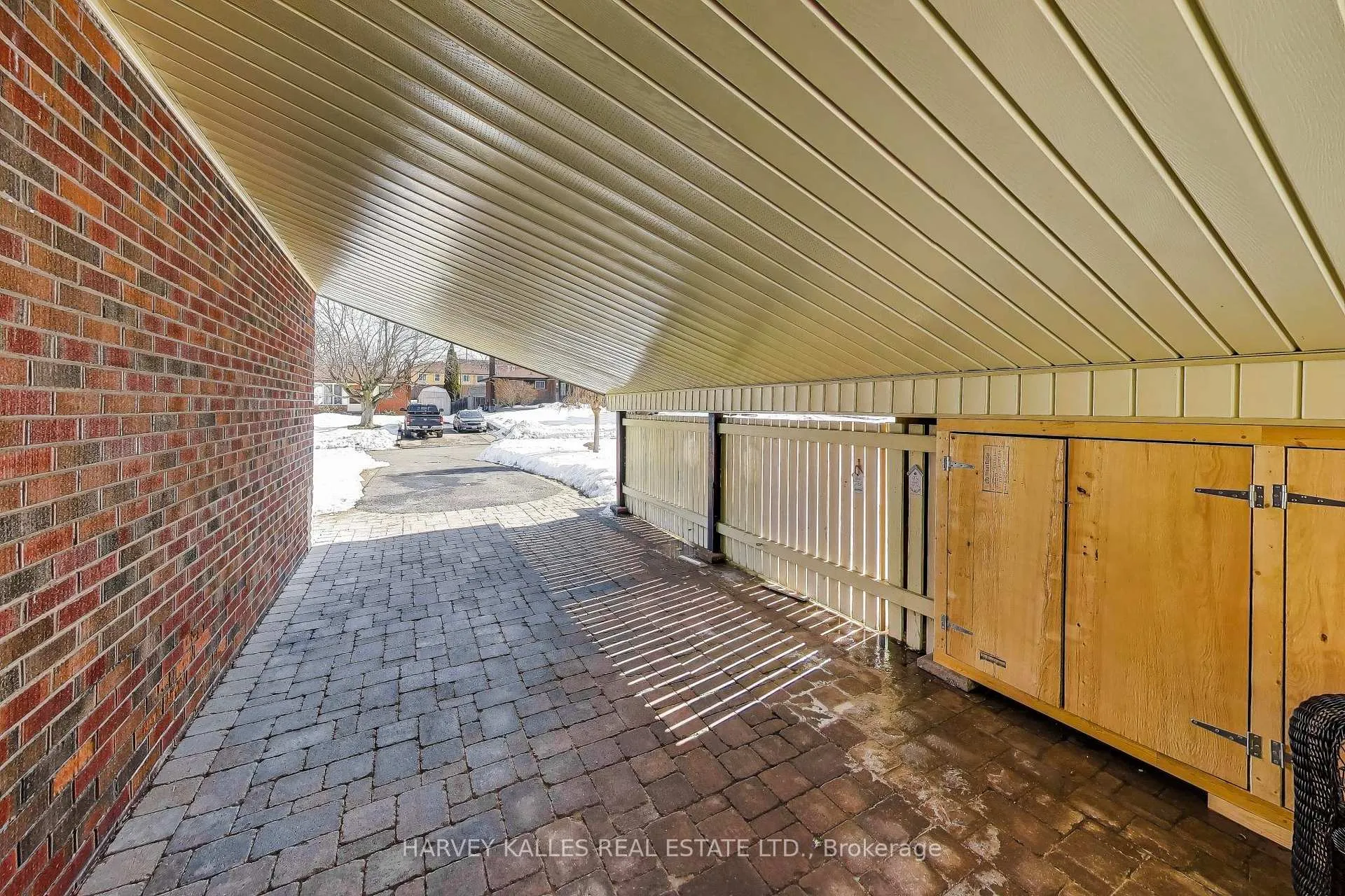 Photo 26 of 56 Thorncliffe Street, Oshawa, Donevan — HOMEH