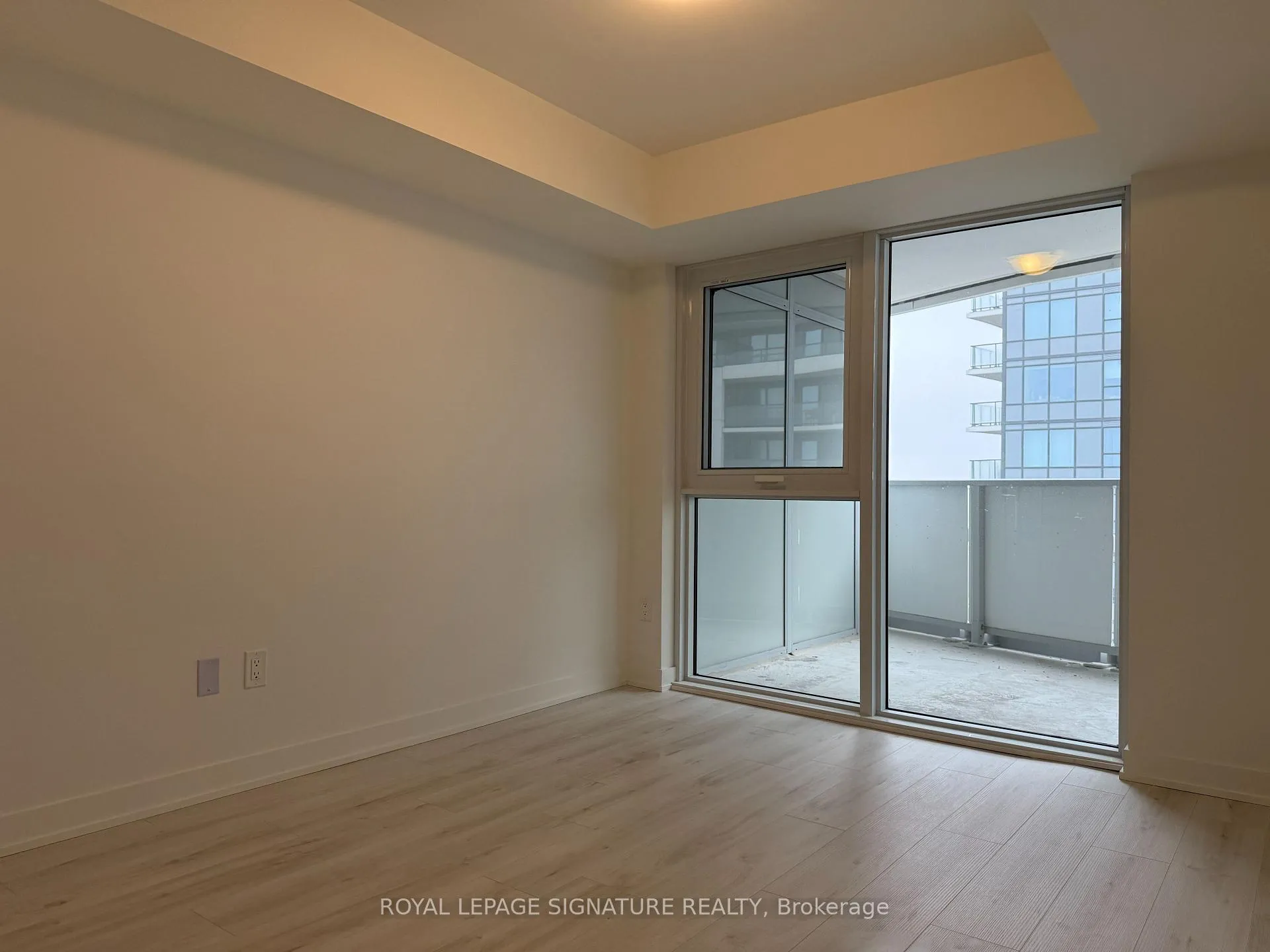 Photo 12 of Unit 809, 1010 Sandy Beach Road, Pickering, Bay Ridges — HOMEH