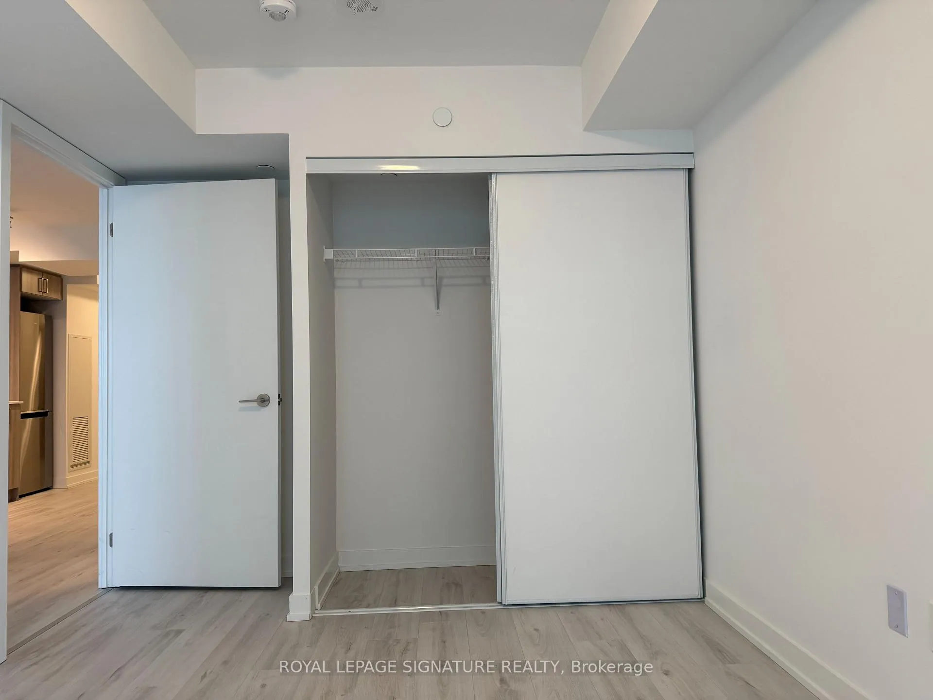 Photo 21 of Unit 809, 1010 Sandy Beach Road, Pickering, Bay Ridges — HOMEH