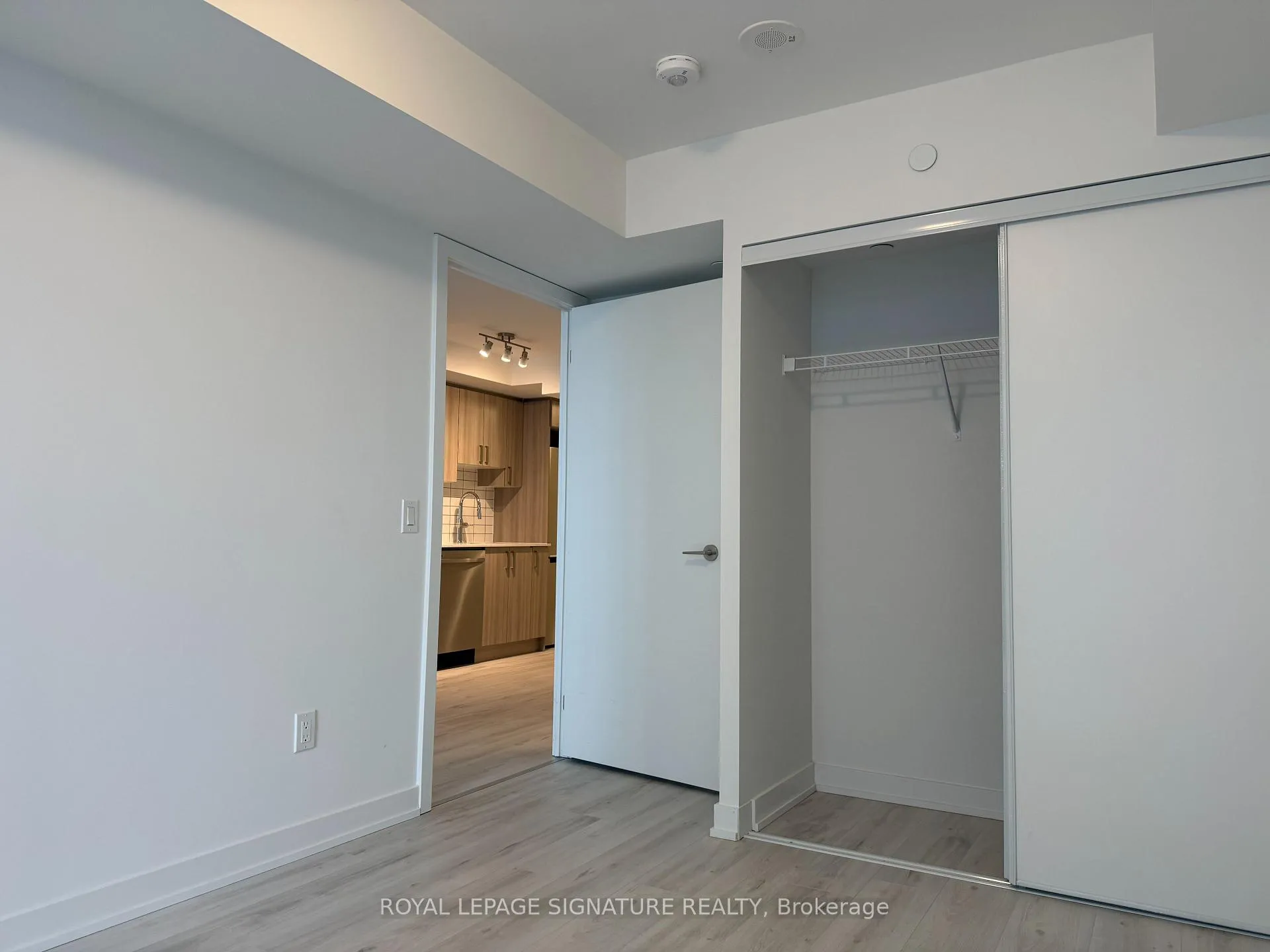Photo 22 of Unit 809, 1010 Sandy Beach Road, Pickering, Bay Ridges — HOMEH