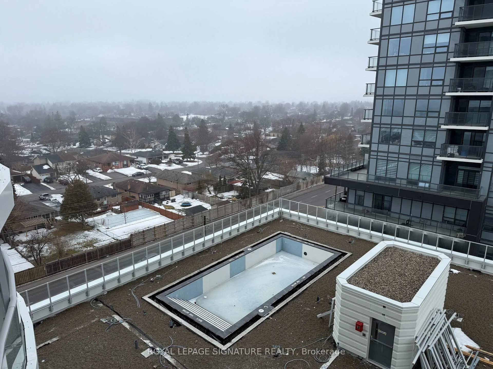 Photo 30 of Unit 809, 1010 Sandy Beach Road, Pickering, Bay Ridges — HOMEH