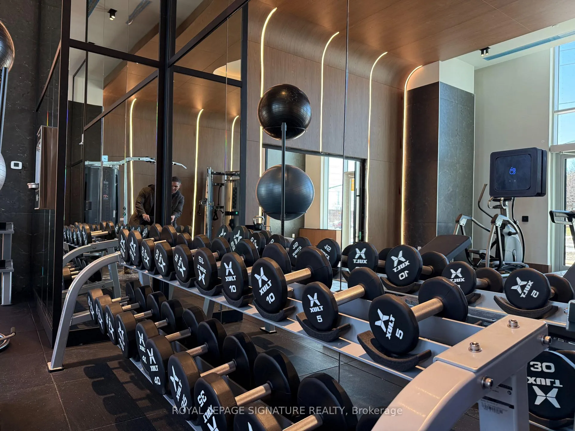Photo 34 of Unit 809, 1010 Sandy Beach Road, Pickering, Bay Ridges — HOMEH