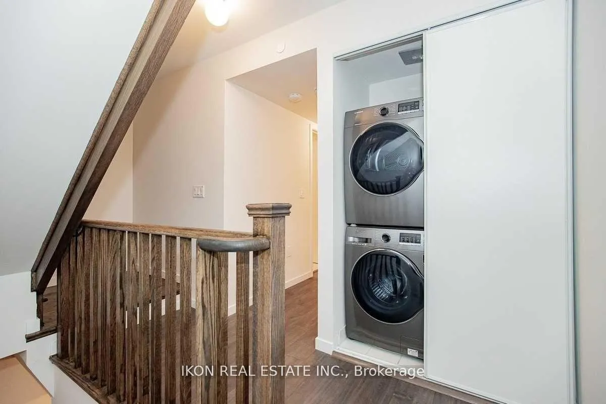 Photo 3 of Unit 68, 400 Alex Gardner Circle, Aurora, Aurora Village — HOMEH