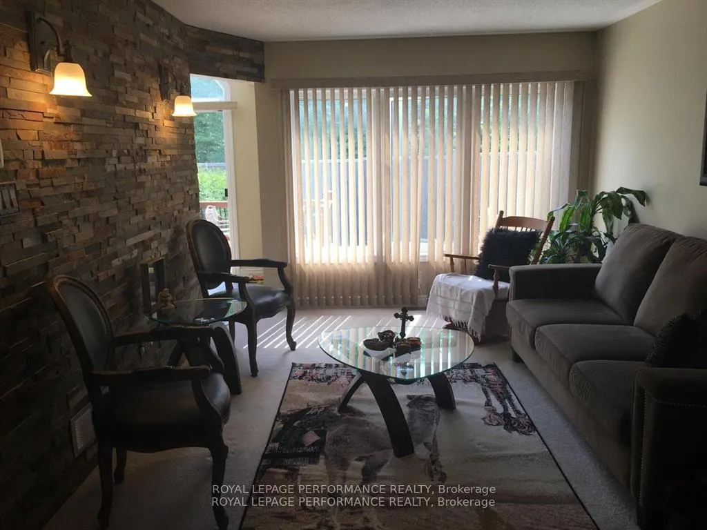 Photo 4 of 414 Galatina Way, Ottawa, Kanata - Morgan's Grant/South March — HOMEH