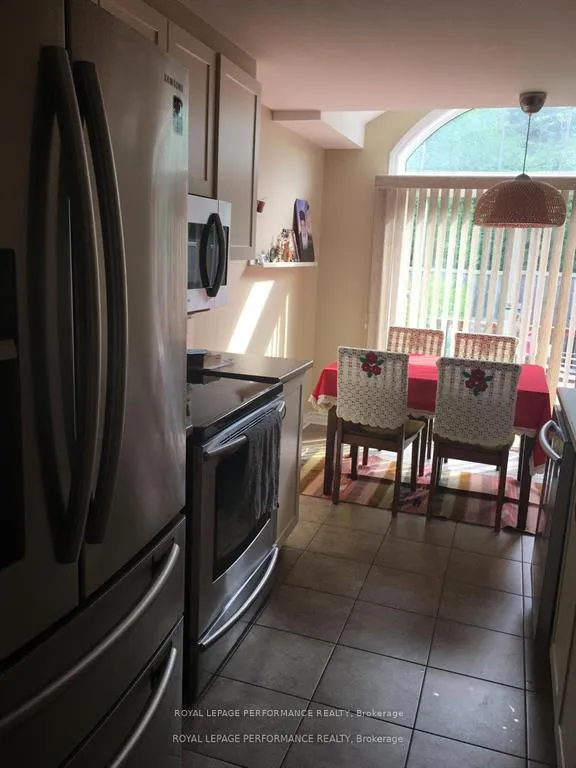 Photo 7 of 414 Galatina Way, Ottawa, Kanata - Morgan's Grant/South March — HOMEH