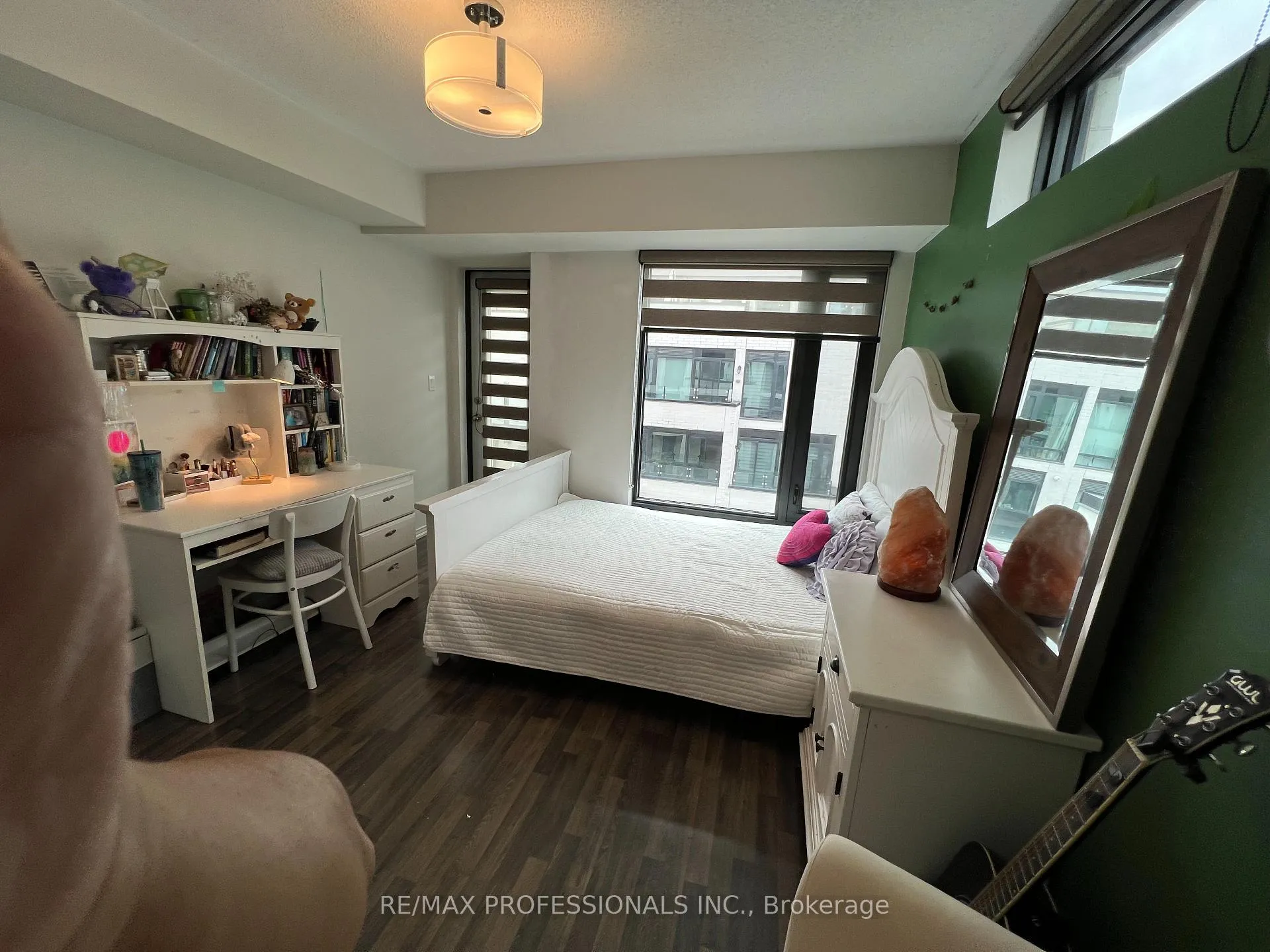 Photo 13 of 134 Widdicombe Hill, Etobicoke, Willowridge-Martingrove-Richview — HOMEH