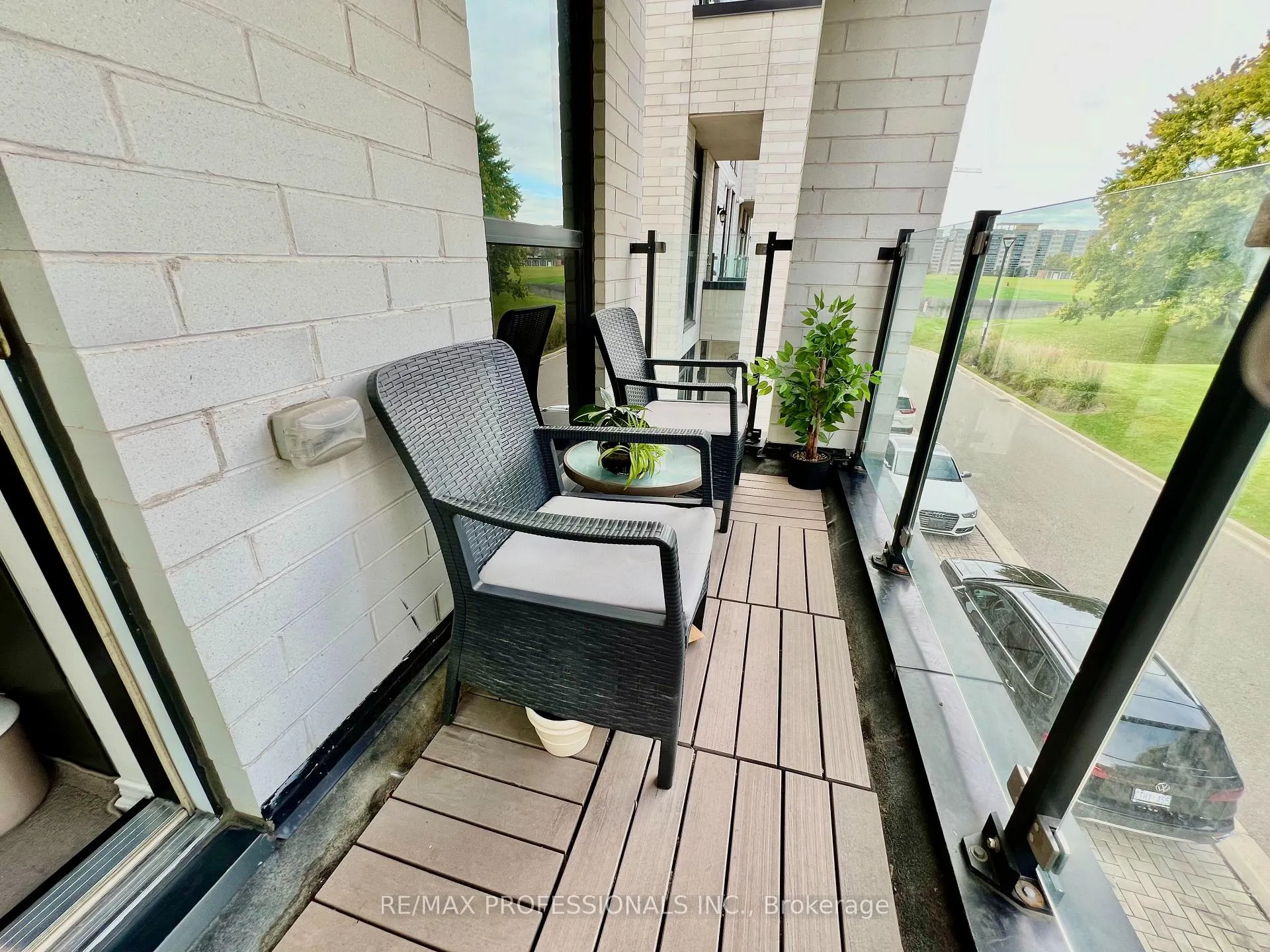 Photo 29 of 134 Widdicombe Hill, Etobicoke, Willowridge-Martingrove-Richview — HOMEH