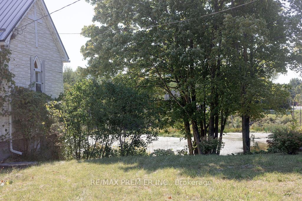 Photo 17 of 17206 Highway 62, Madoc — HOMEH
