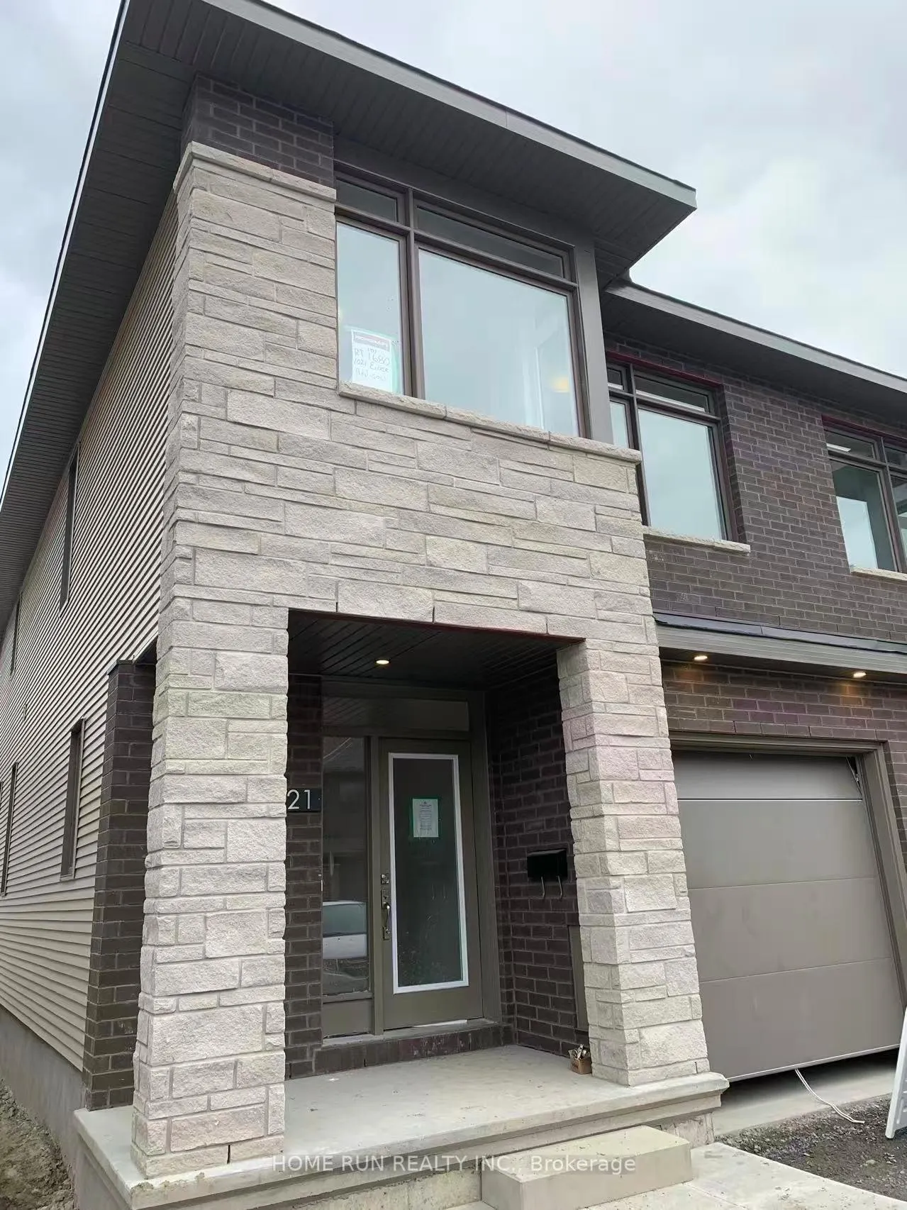 Photo 2 of 1021 Eider Street, Ottawa, Riverside South/Gloucester Glen — HOMEH