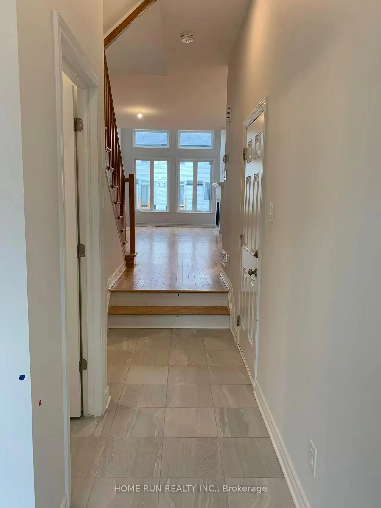 Photo 4 of 1021 Eider Street, Ottawa, Riverside South/Gloucester Glen — HOMEH