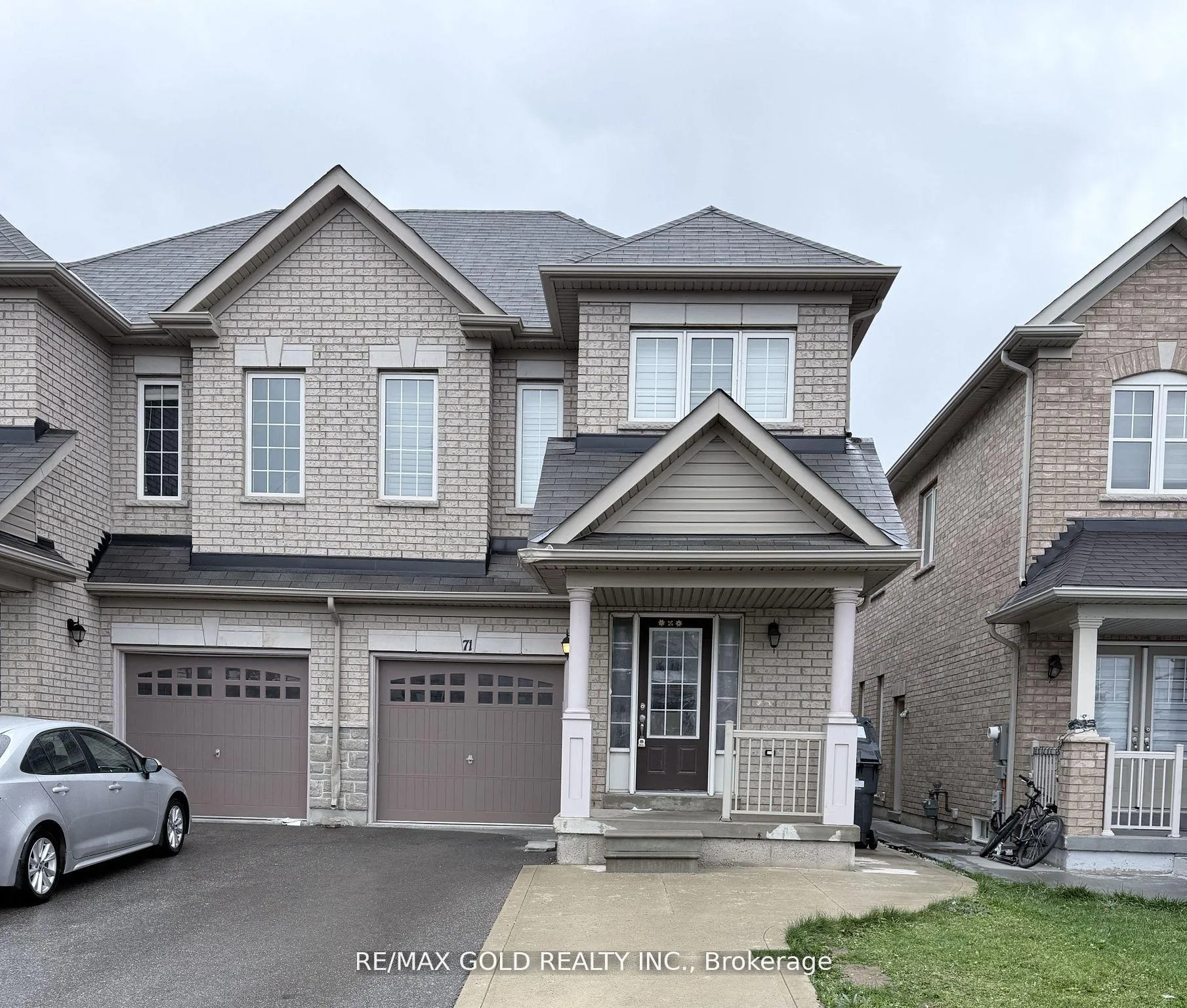 Photo 1 of 71 Lanark Circle E, Brampton, Credit Valley — HOMEH