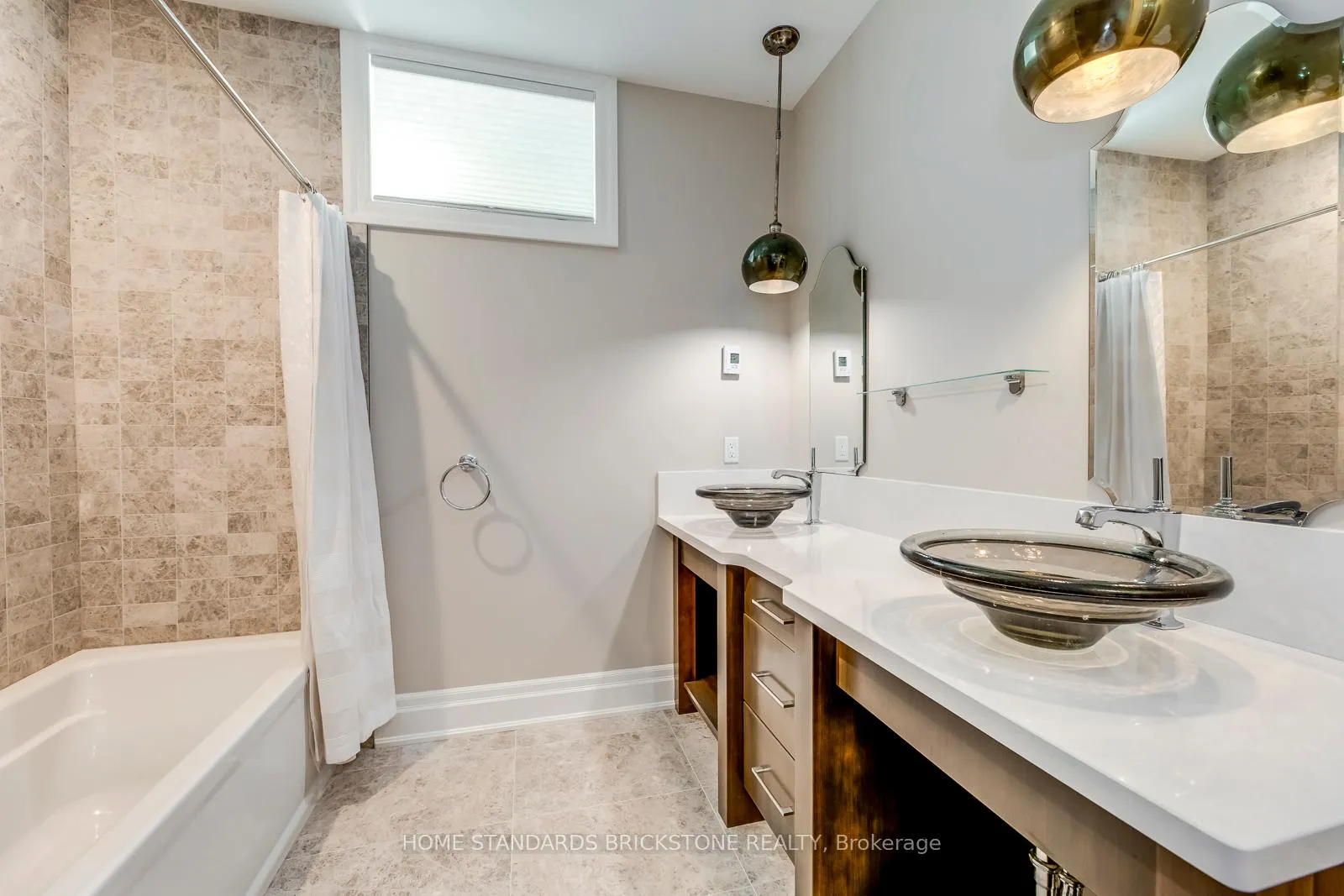 Photo 44 of 215 Dock Road, Barrie, South Shore — HOMEH