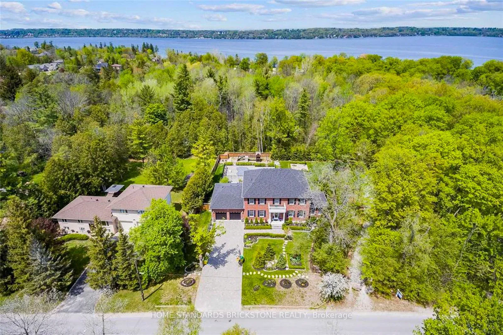 Photo 49 of 215 Dock Road, Barrie, South Shore — HOMEH