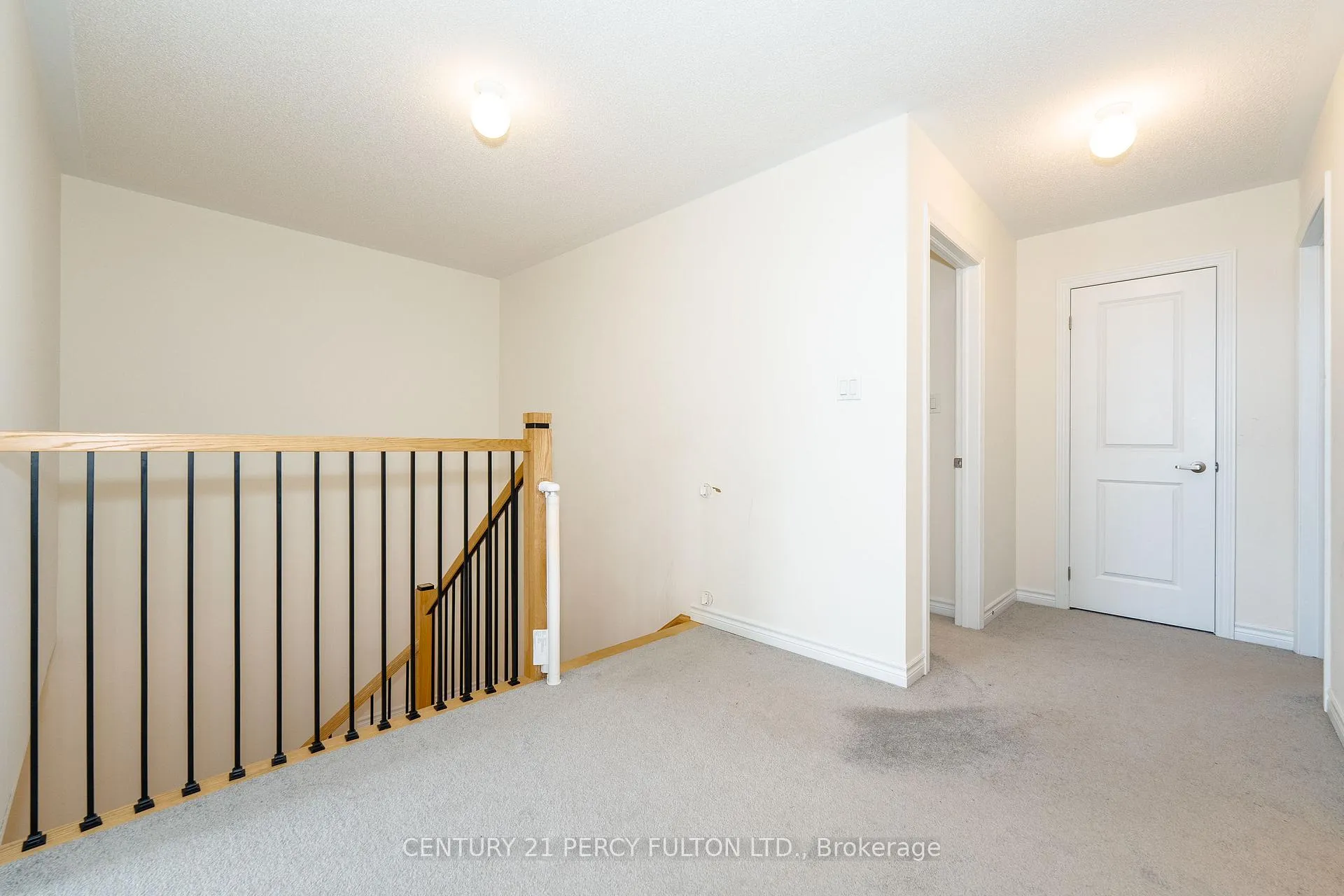 Photo 15 of 1144 Skyridge Boulevard, Pickering, Rural Pickering — HOMEH