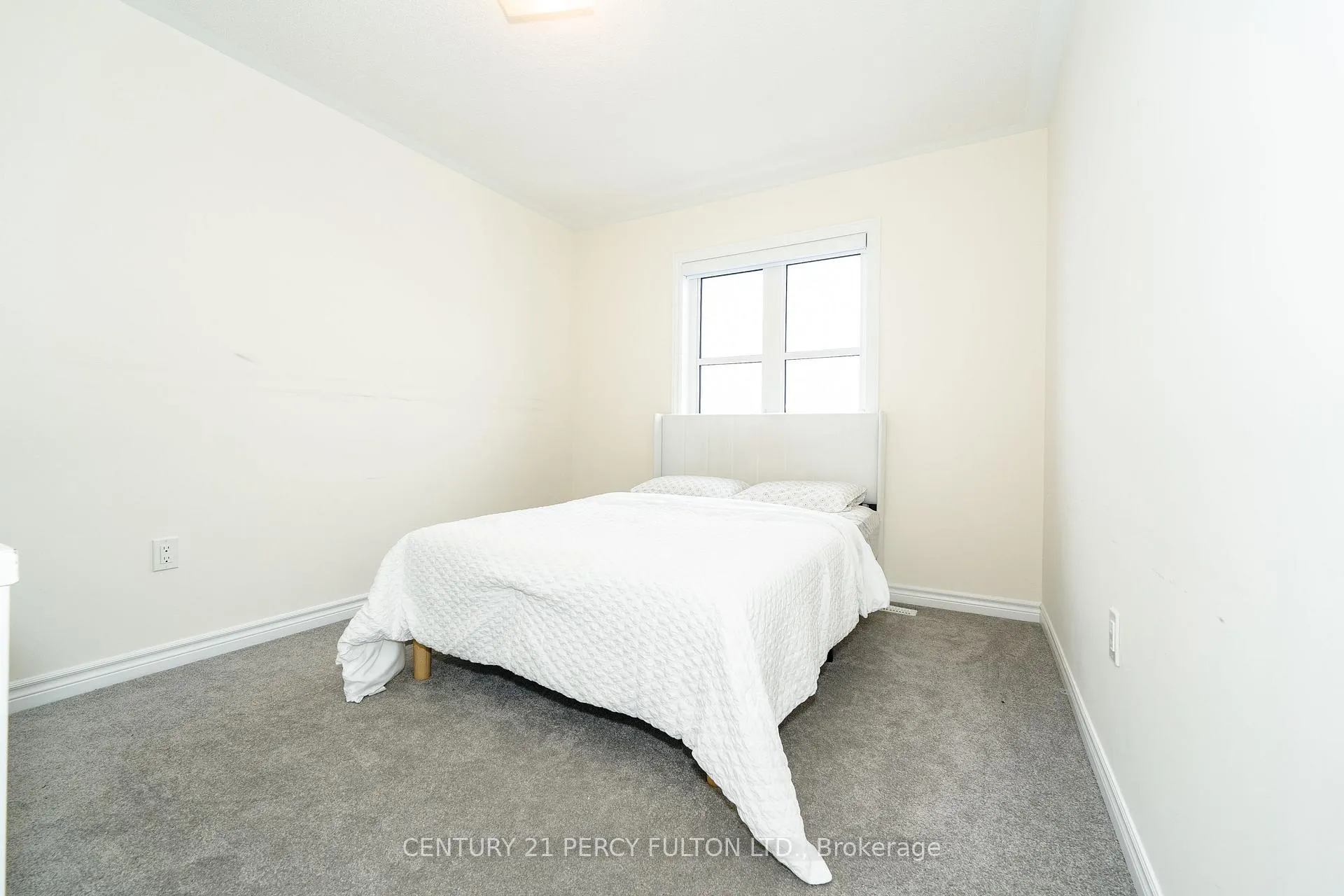 Photo 25 of 1144 Skyridge Boulevard, Pickering, Rural Pickering — HOMEH