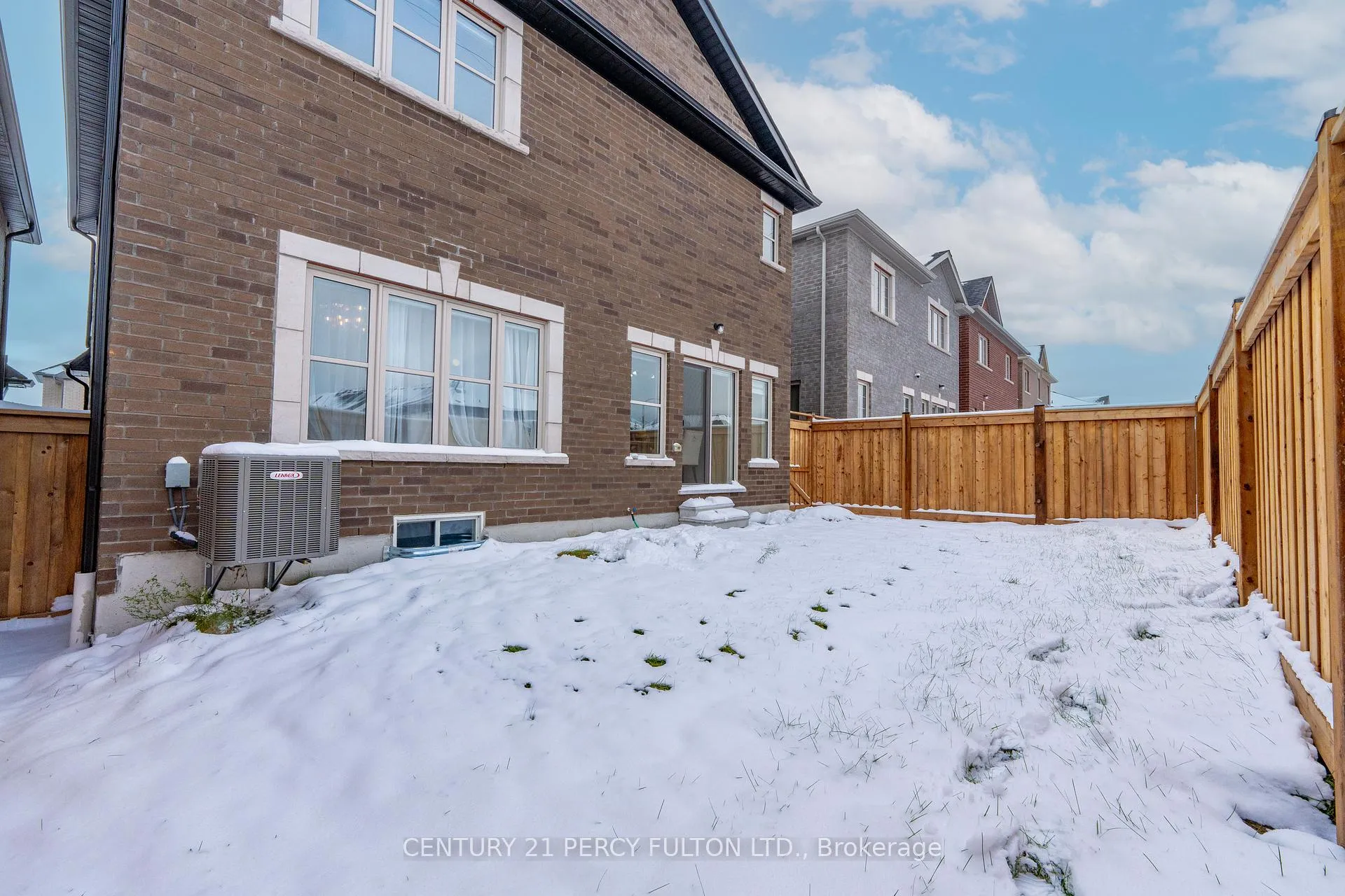 Photo 30 of 1144 Skyridge Boulevard, Pickering, Rural Pickering — HOMEH
