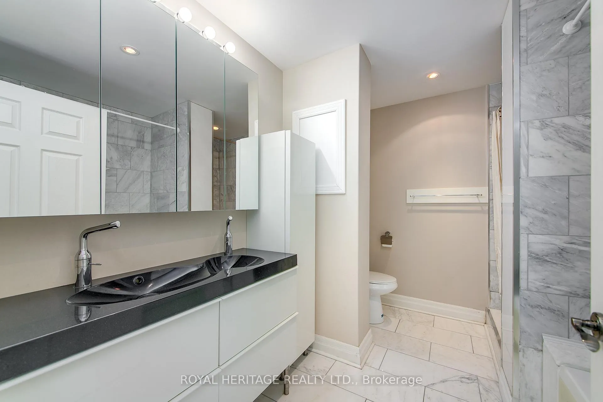 Photo 38 of Unit 605, 130 Steamship Bay Rd, Gravenhurst, Muskoka (S) — HOMEH