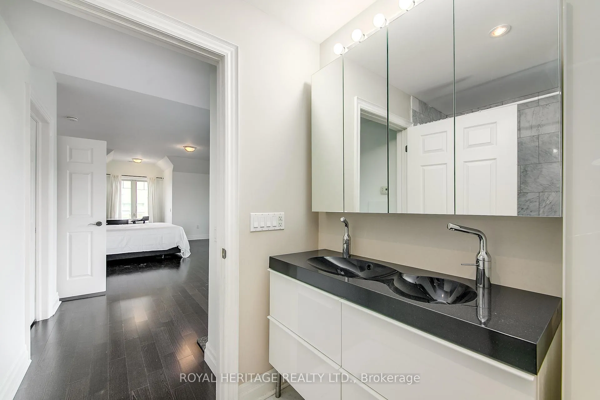 Photo 40 of Unit 605, 130 Steamship Bay Rd, Gravenhurst, Muskoka (S) — HOMEH