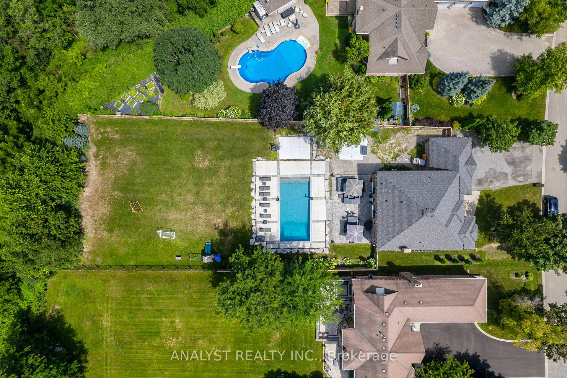 Photo 25 of 42 Robinson Road, King, Nobleton — HOMEH