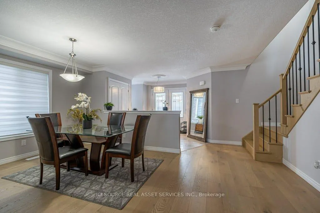 Photo 5 of Unit Upper, 505 Clayton Avenue, Peterborough, Monaghan Ward 2 — HOMEH