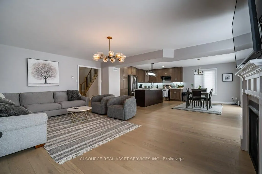 Photo 8 of Unit Upper, 505 Clayton Avenue, Peterborough, Monaghan Ward 2 — HOMEH