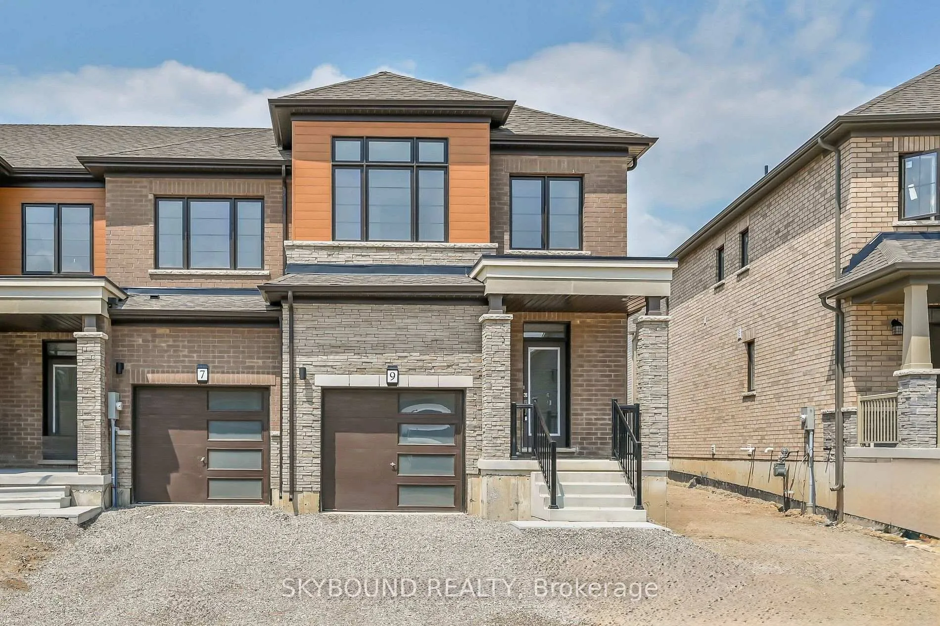 Photo 1 of 9 Lonsdale Road, Haldimand — HOMEH