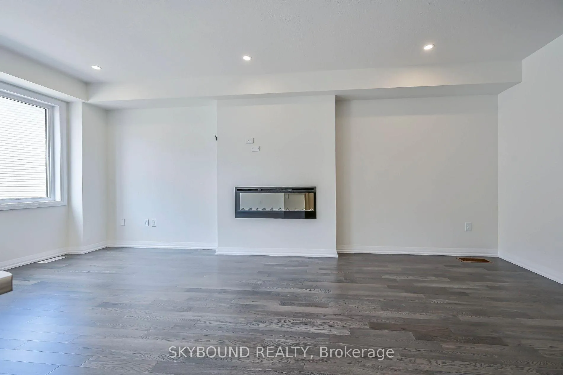 Photo 13 of 9 Lonsdale Road, Haldimand — HOMEH