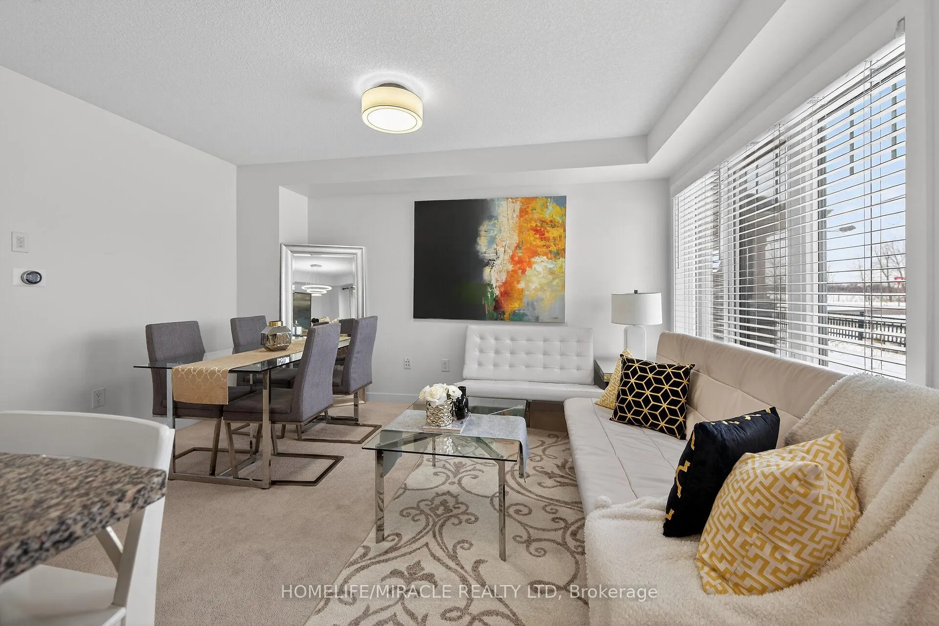 Photo 16 of 9 Hedges Crescent, Hamilton, Stoney Creek Mountain — HOMEH