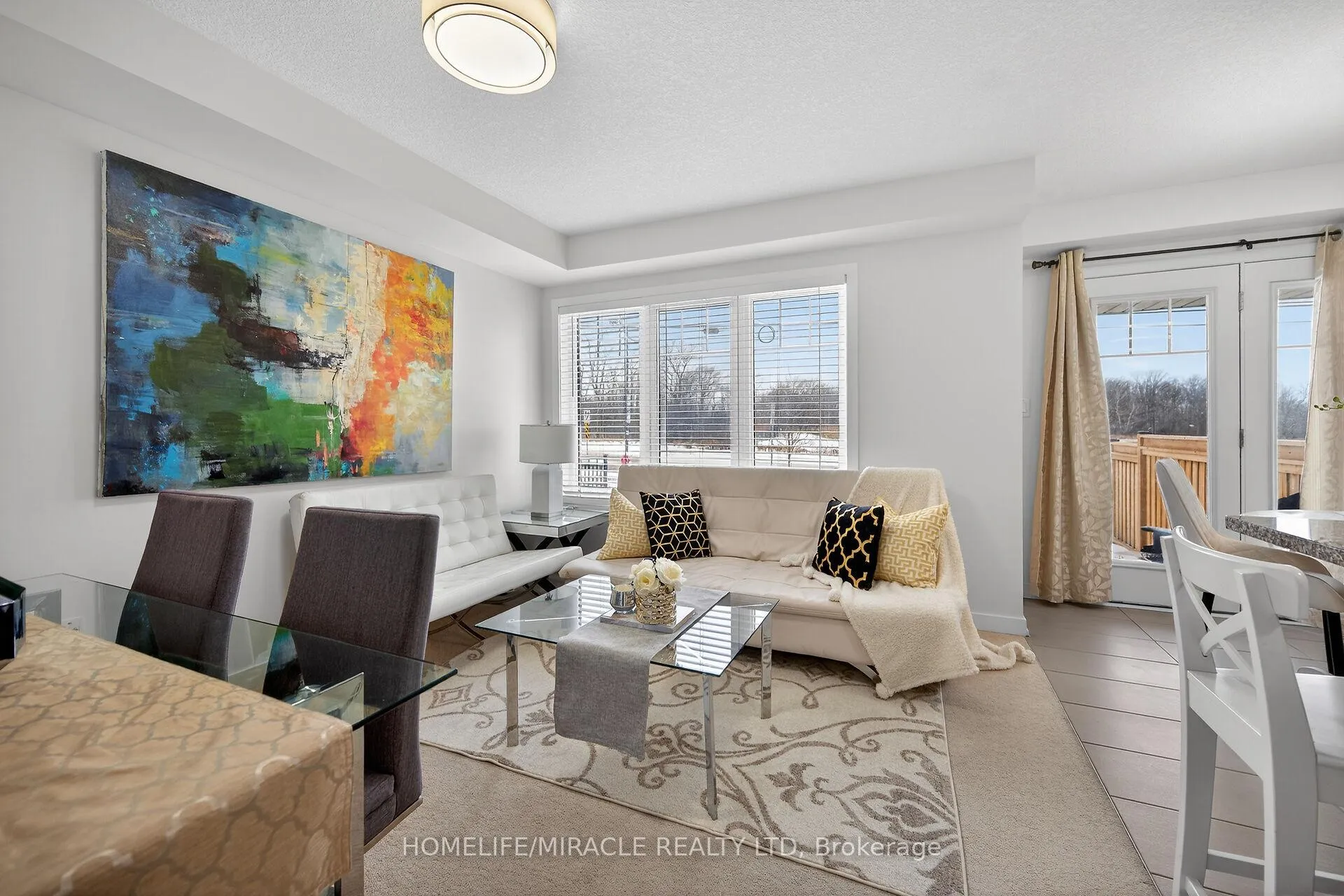 Photo 18 of 9 Hedges Crescent, Hamilton, Stoney Creek Mountain — HOMEH