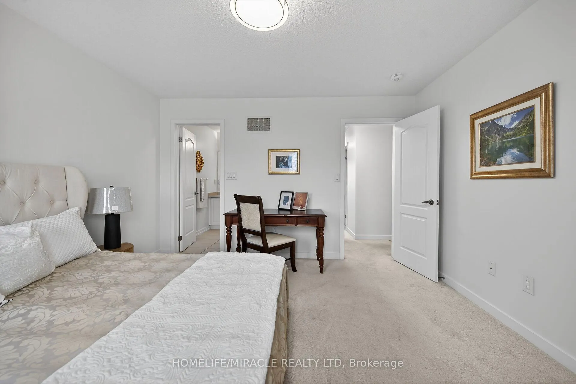 Photo 24 of 9 Hedges Crescent, Hamilton, Stoney Creek Mountain — HOMEH