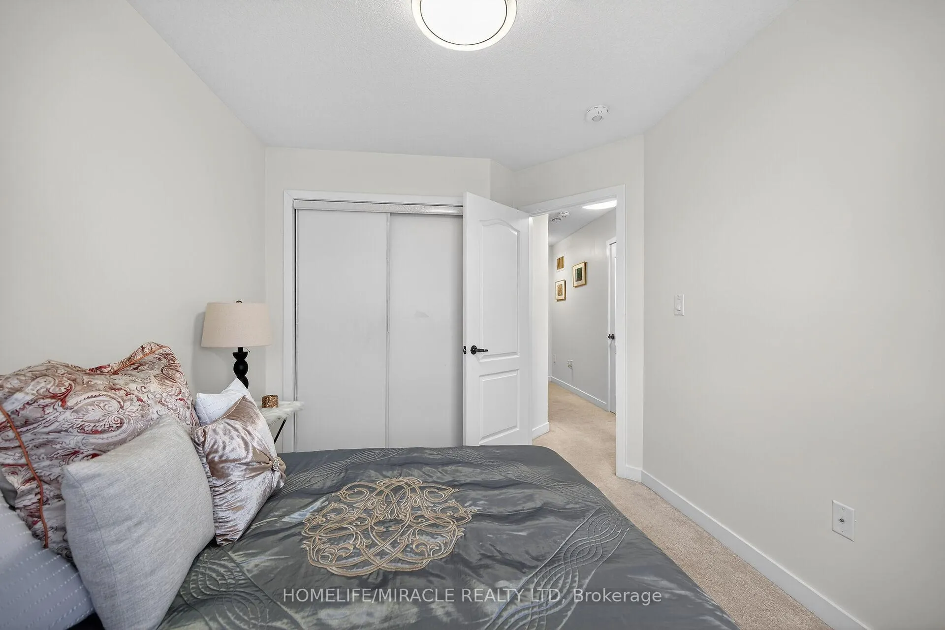 Photo 29 of 9 Hedges Crescent, Hamilton, Stoney Creek Mountain — HOMEH