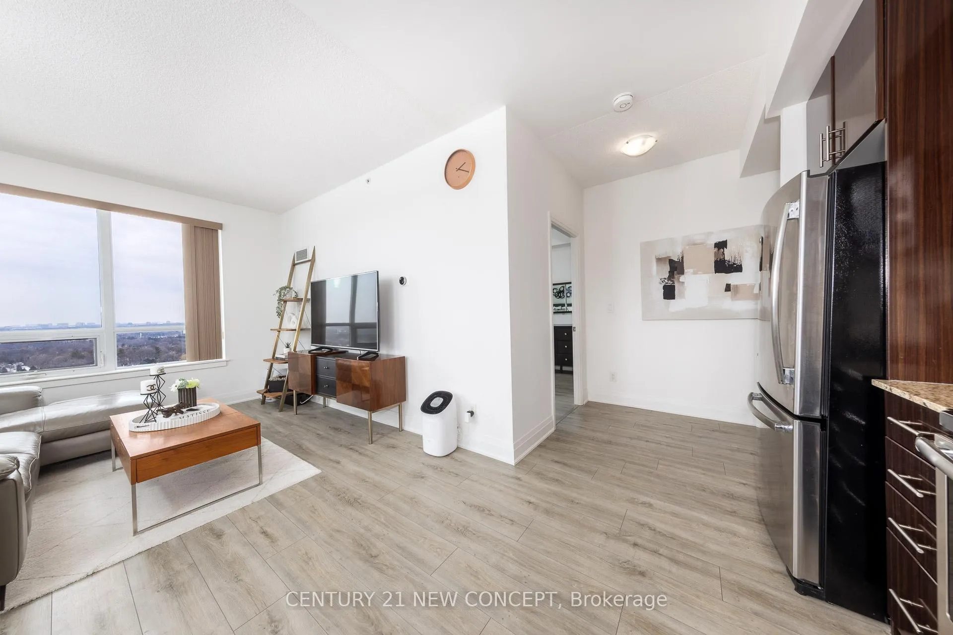 Photo 18 of Unit 1402, 7167 Yonge Street, Markham, Grandview — HOMEH