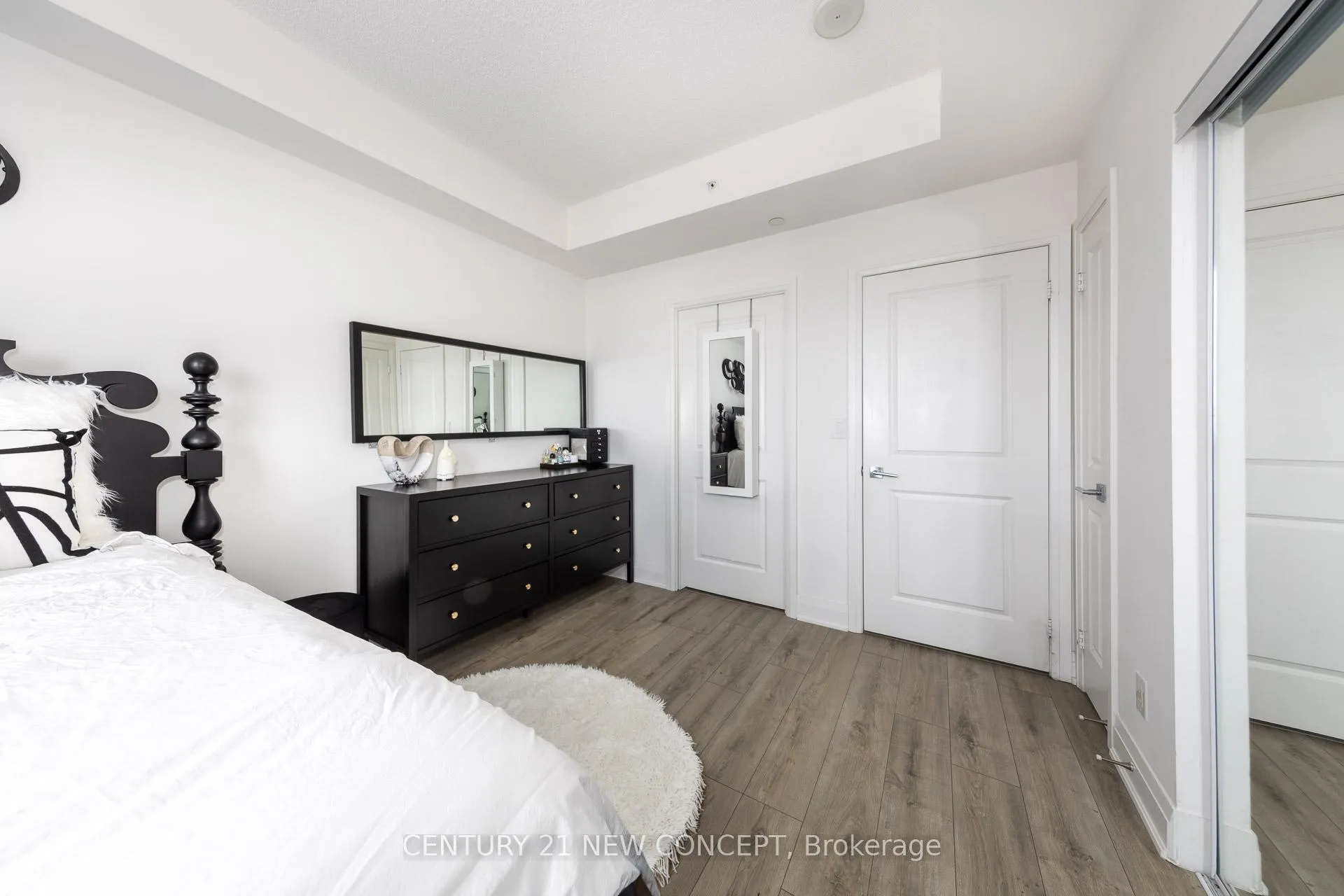 Photo 22 of Unit 1402, 7167 Yonge Street, Markham, Grandview — HOMEH