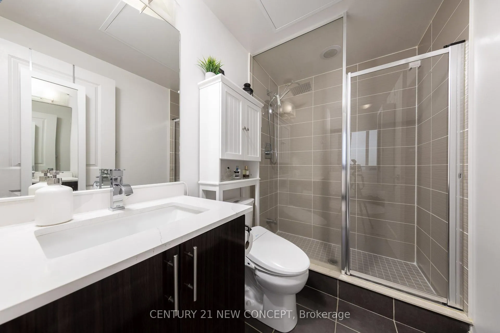 Photo 23 of Unit 1402, 7167 Yonge Street, Markham, Grandview — HOMEH