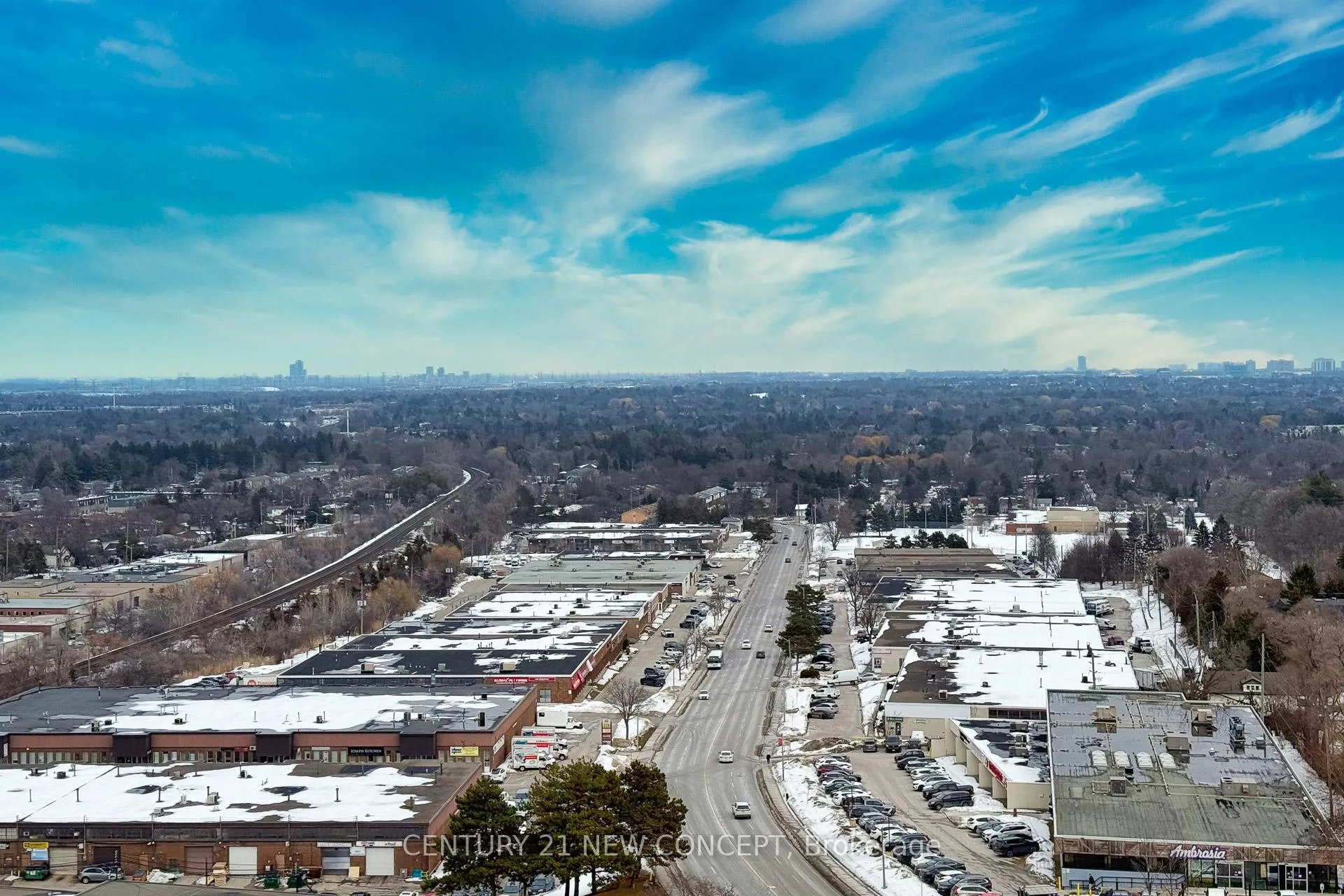 Photo 34 of Unit 1402, 7167 Yonge Street, Markham, Grandview — HOMEH