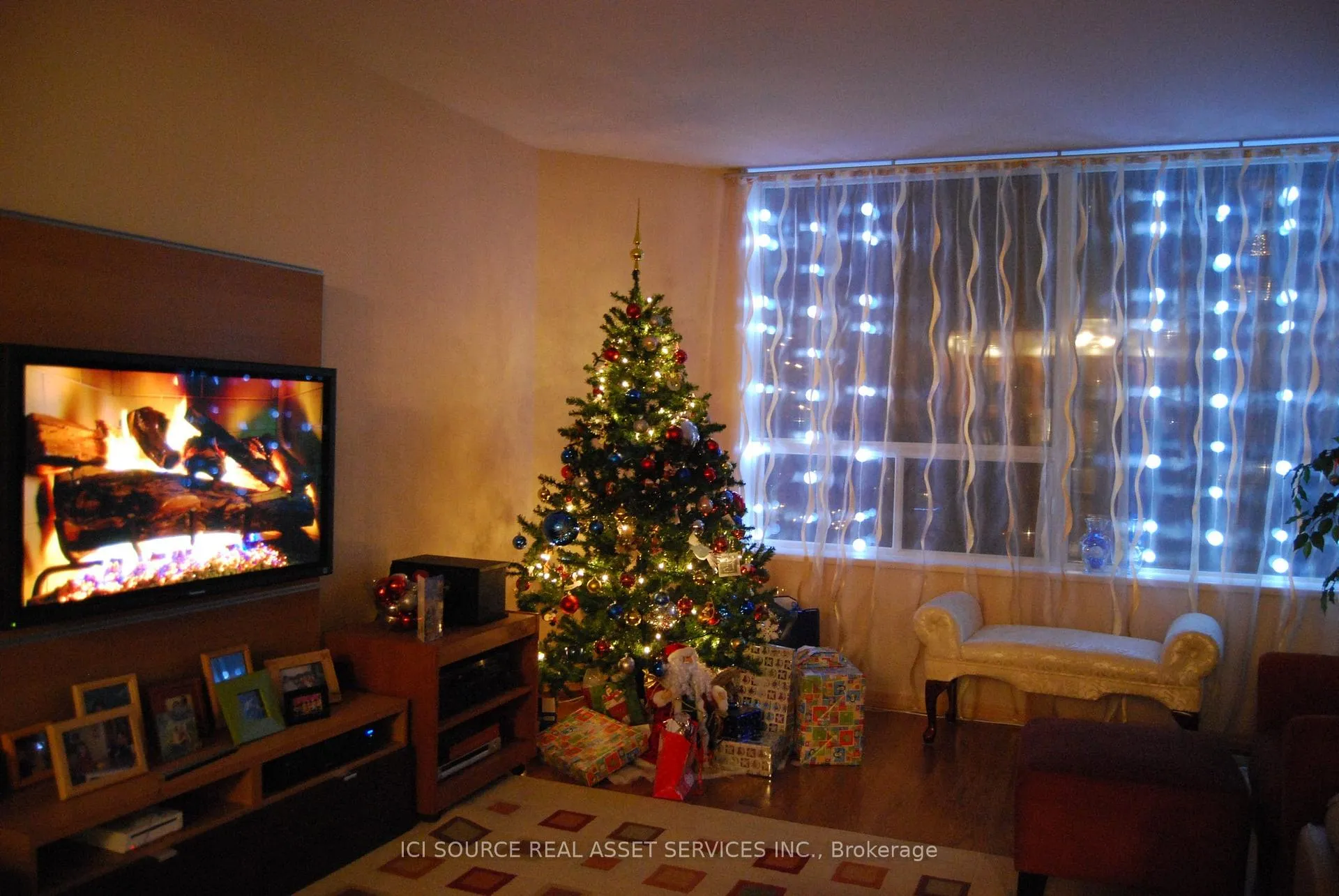 Photo 5 of Unit 905, 1270 Maple Crossing Boulevard, Burlington, Brant — HOMEH