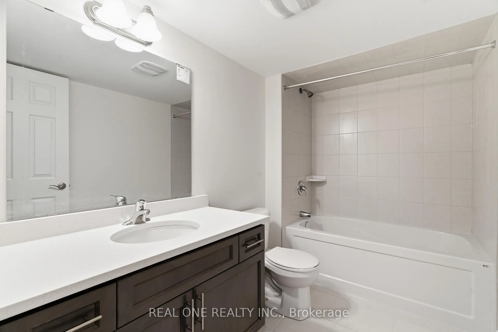 Photo 15 of Unit 32A, 85 Mullin Drive, Guelph, Victoria North — HOMEH