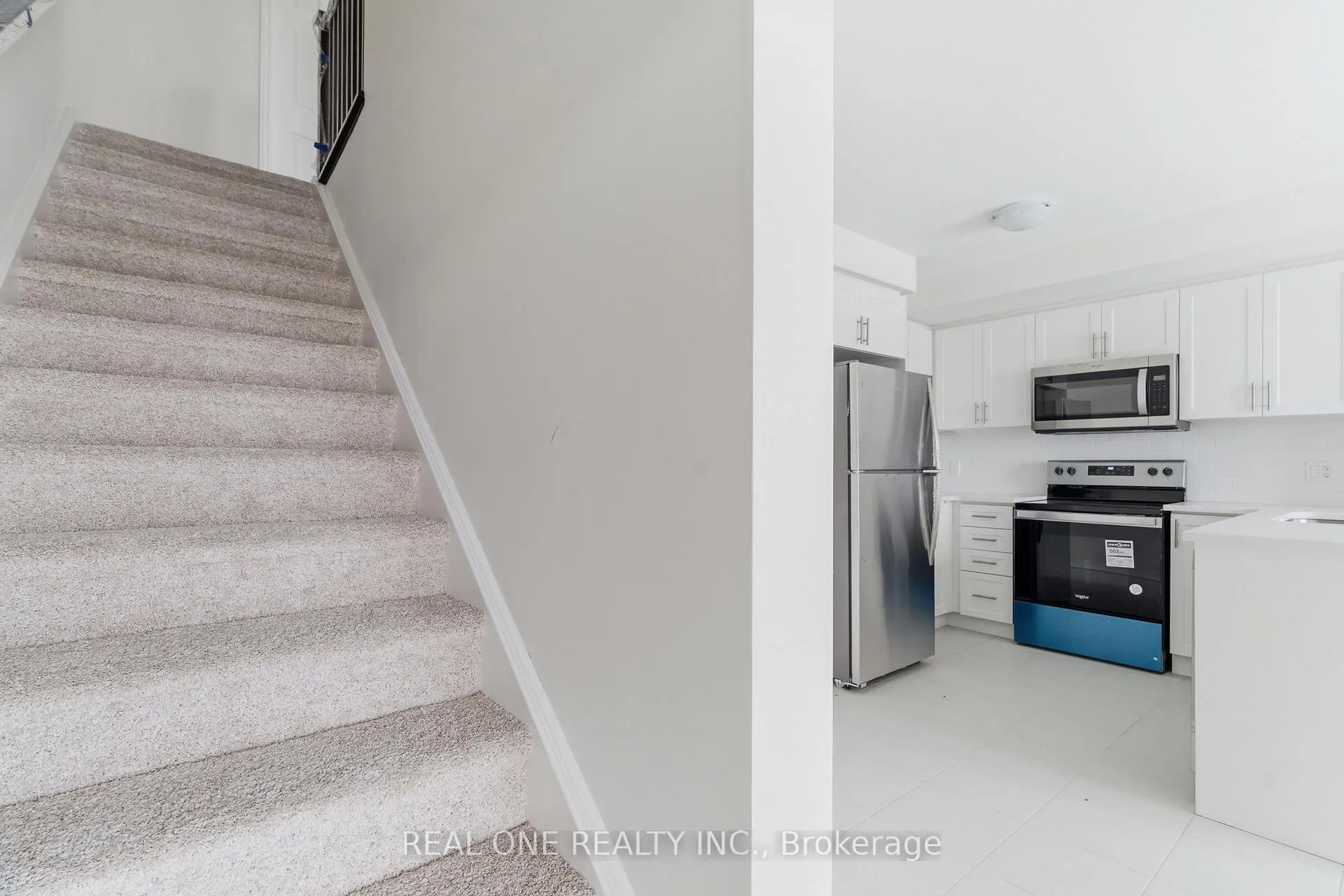 Photo 14 of Unit 32B, 85 Mullin Drive, Guelph, Victoria North — HOMEH