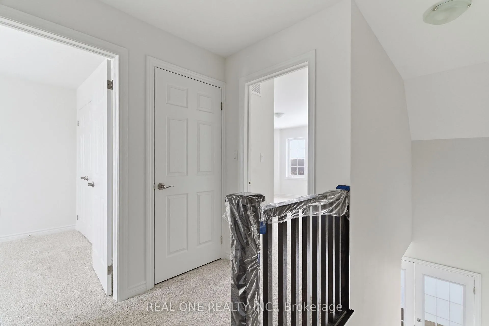 Photo 15 of Unit 32B, 85 Mullin Drive, Guelph, Victoria North — HOMEH