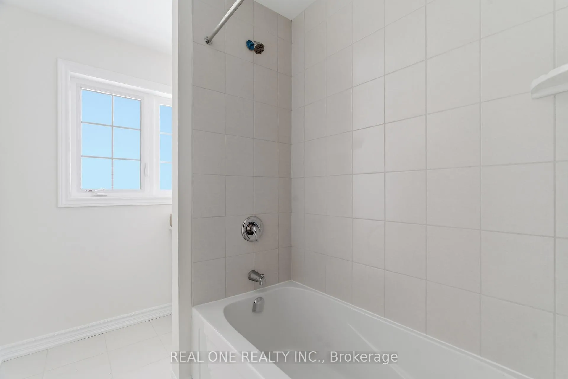 Photo 17 of Unit 32B, 85 Mullin Drive, Guelph, Victoria North — HOMEH
