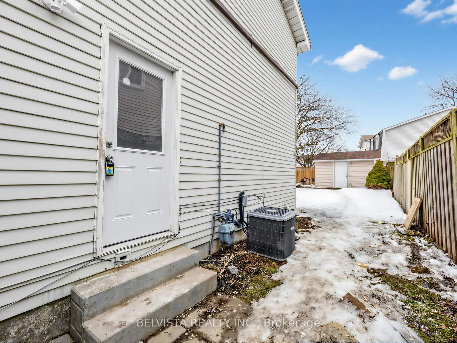 Photo 13 of Unit BSMT, 1193 Venus Crescent, Oshawa, Lakeview — HOMEH